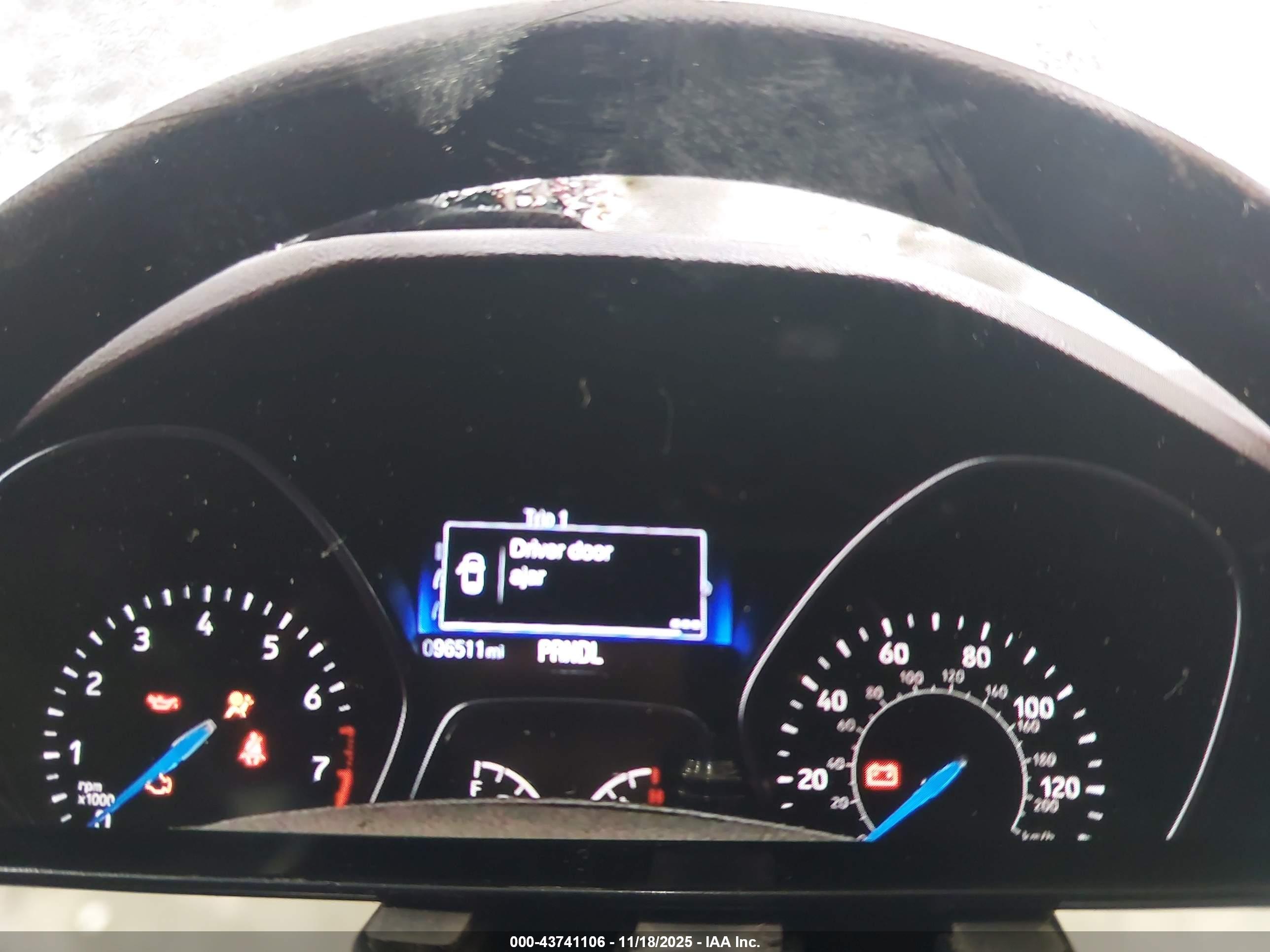 FORD FOCUS image 7