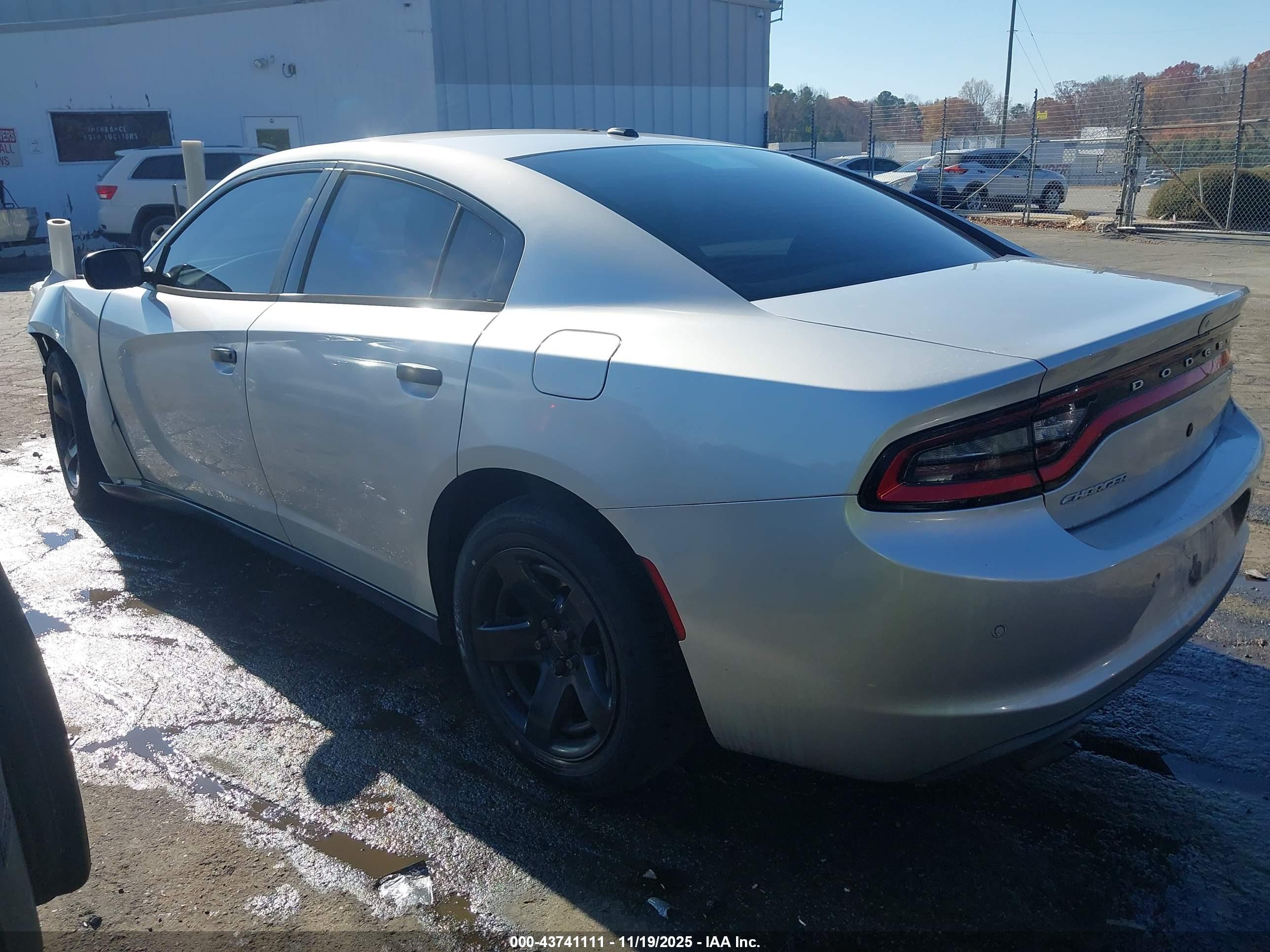DODGE CHARGER image 3