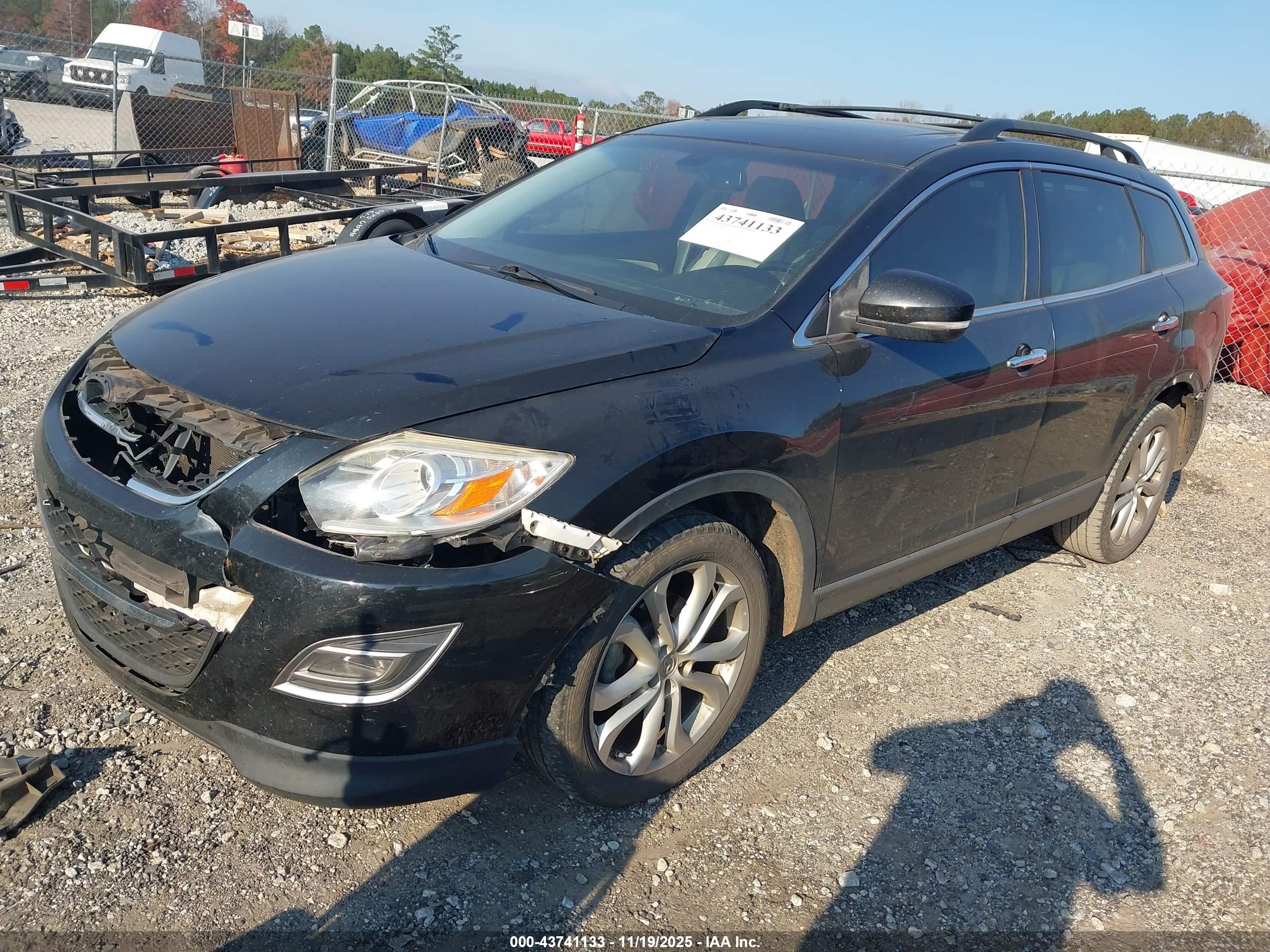 MAZDA CX-9 image 2