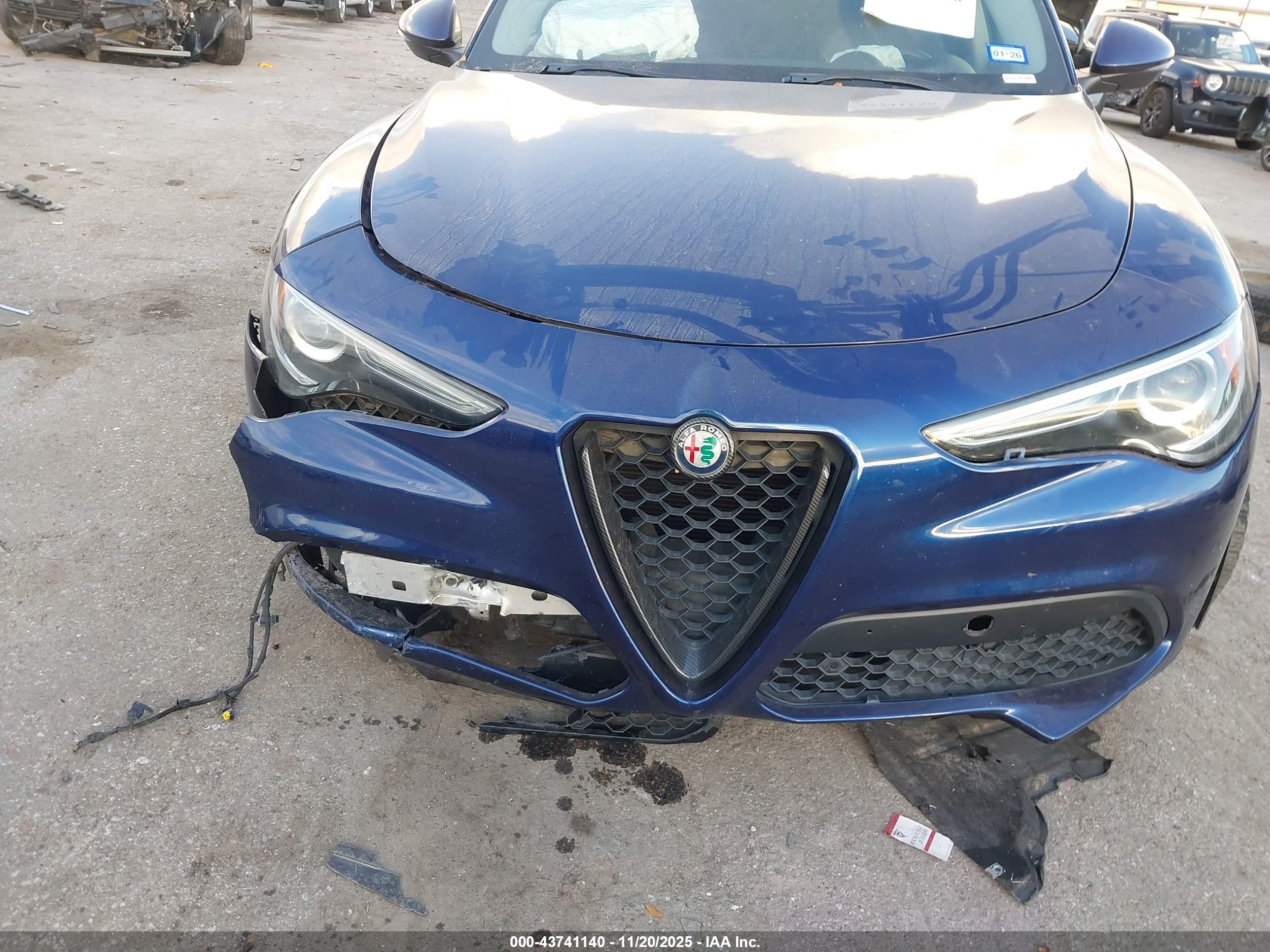 ALFA ROMEO image 6