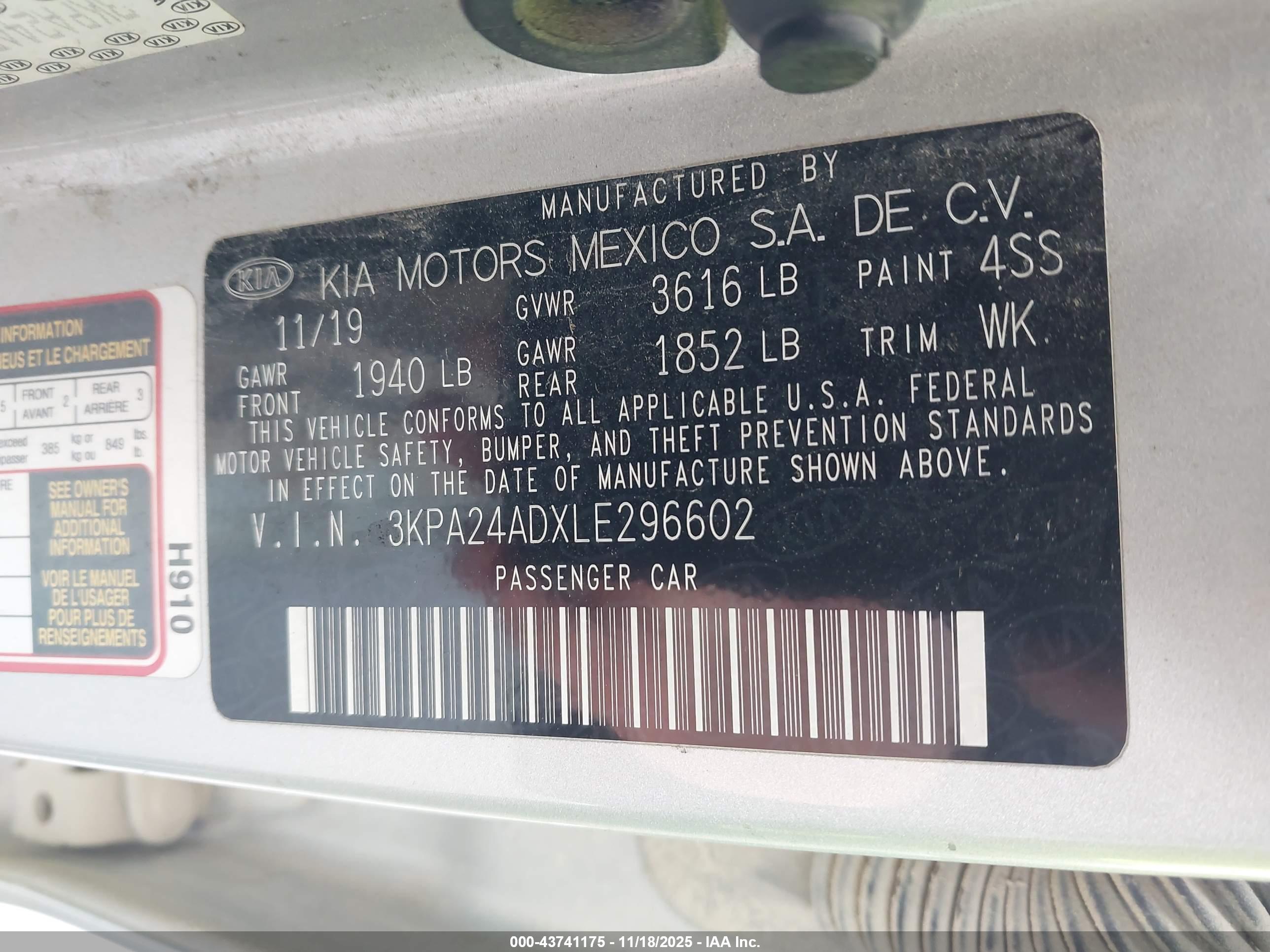 KIA RIO image 9