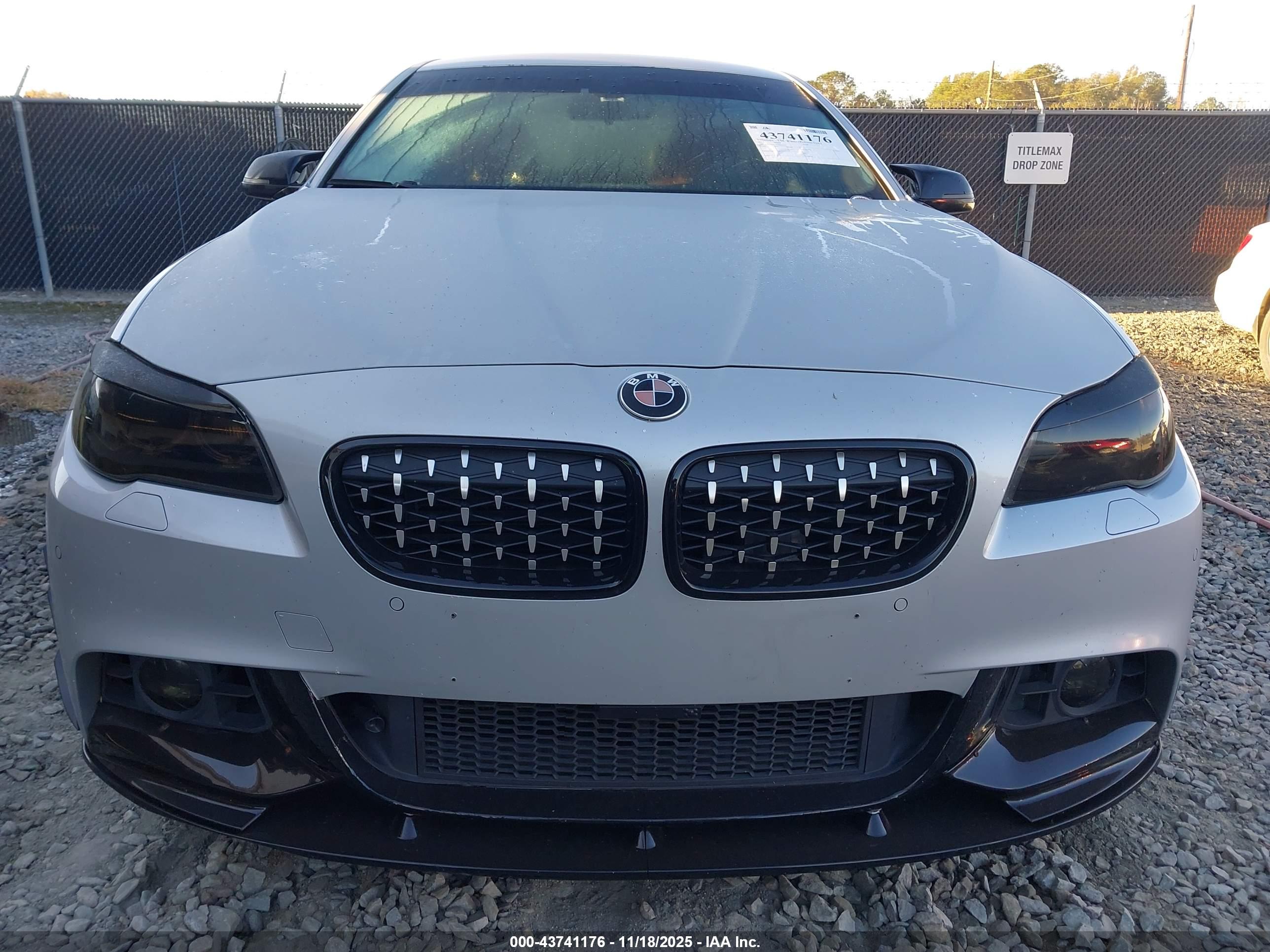 BMW 535I image 6
