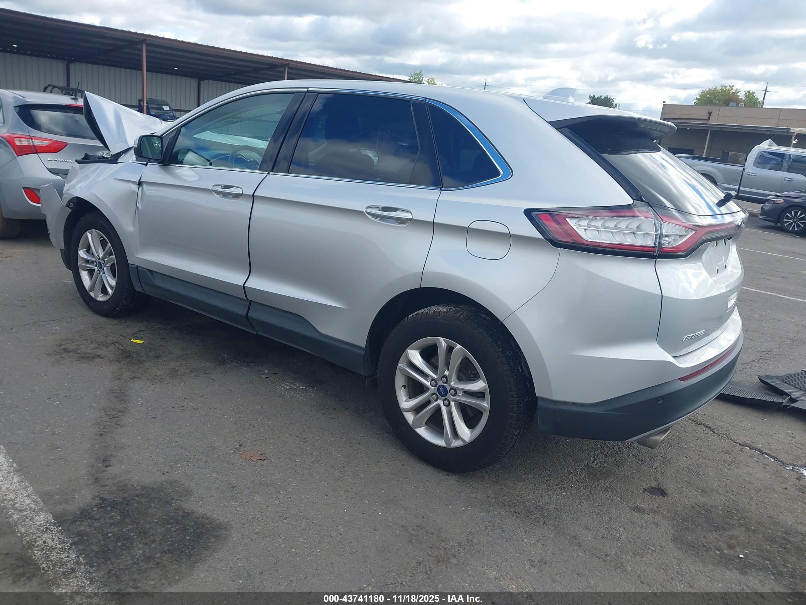 FORD EDGE image 3