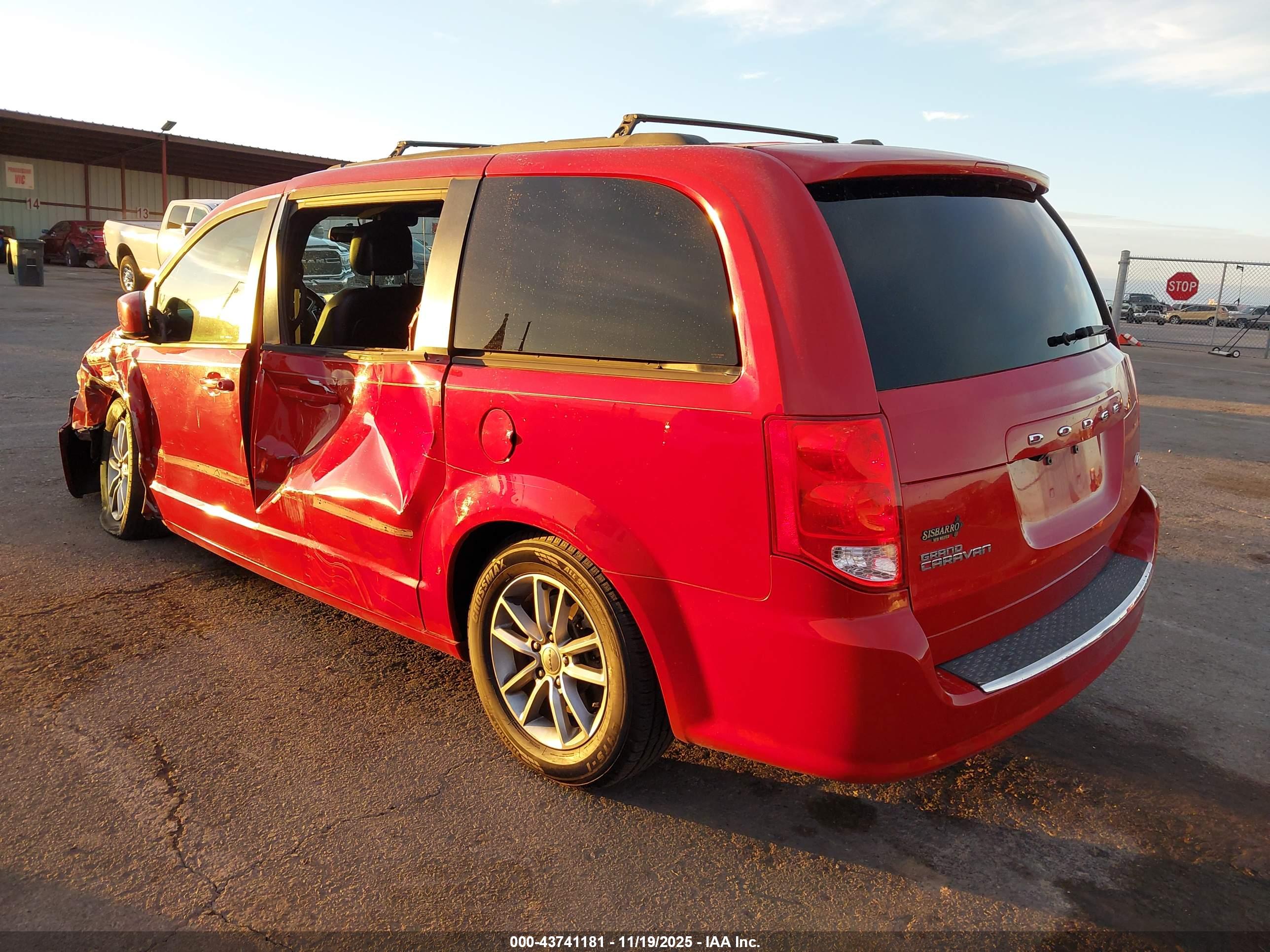 DODGE GRAND image 3