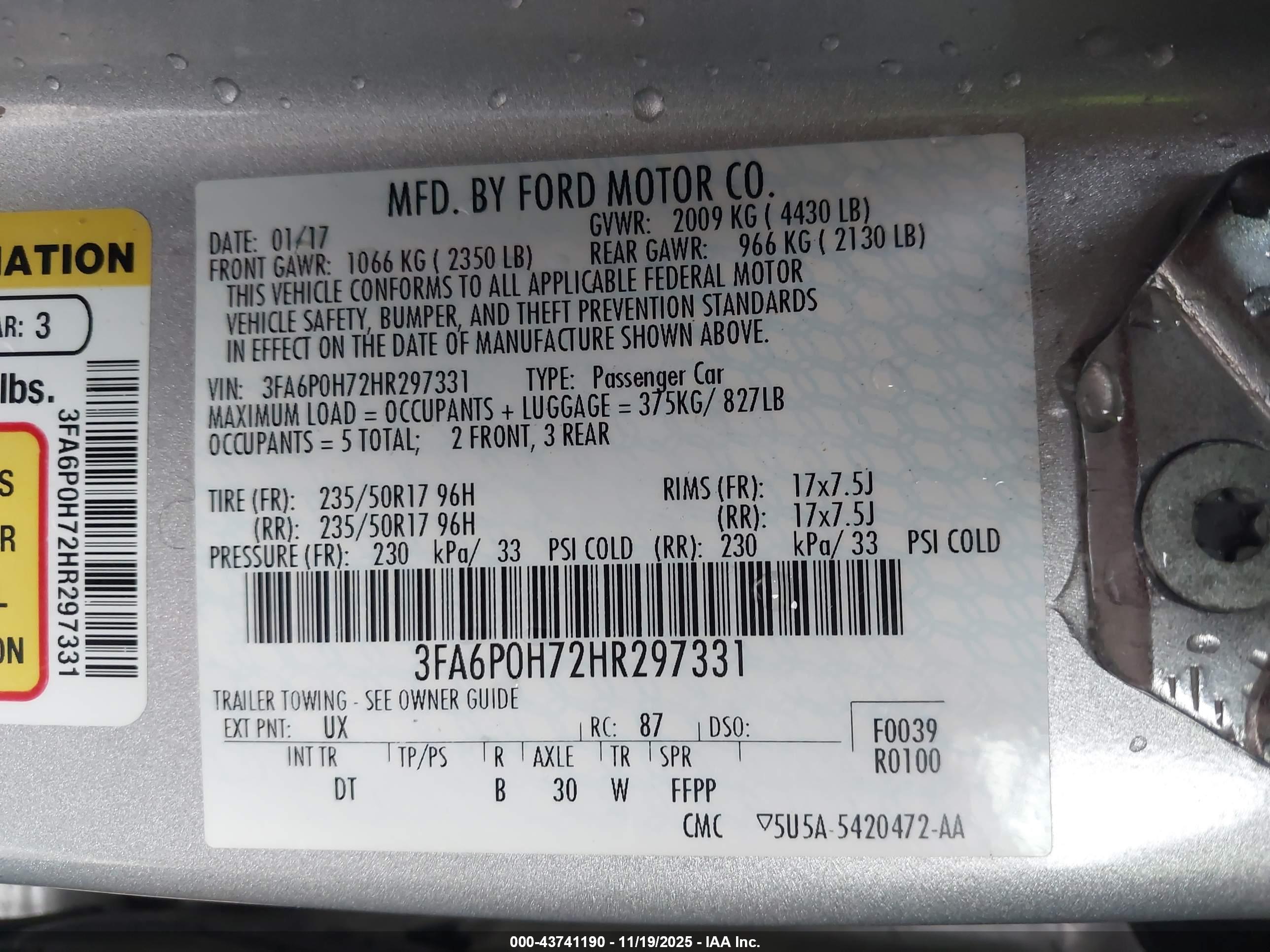 FORD FUSION image 9