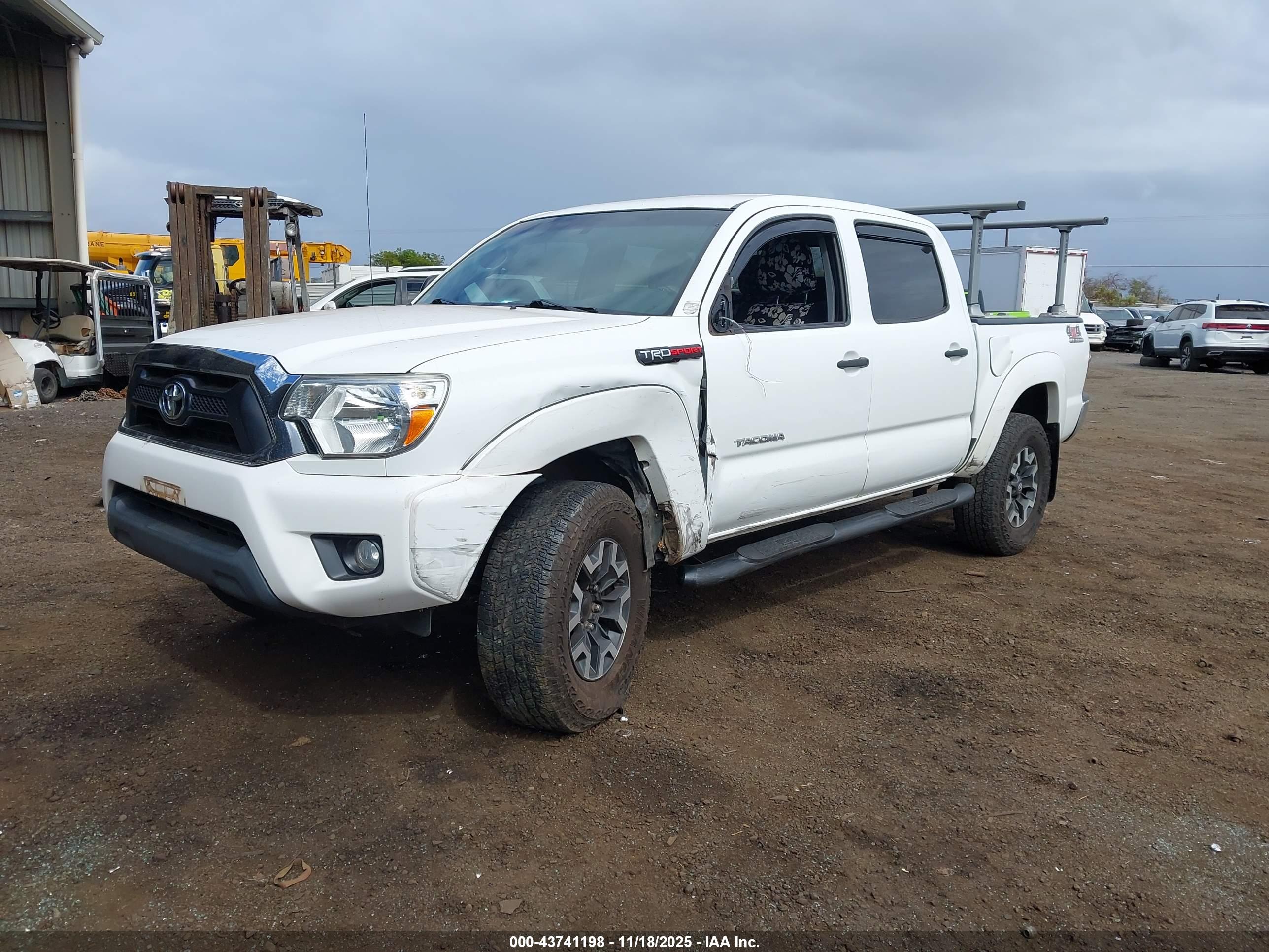 TOYOTA TACOMA image 6
