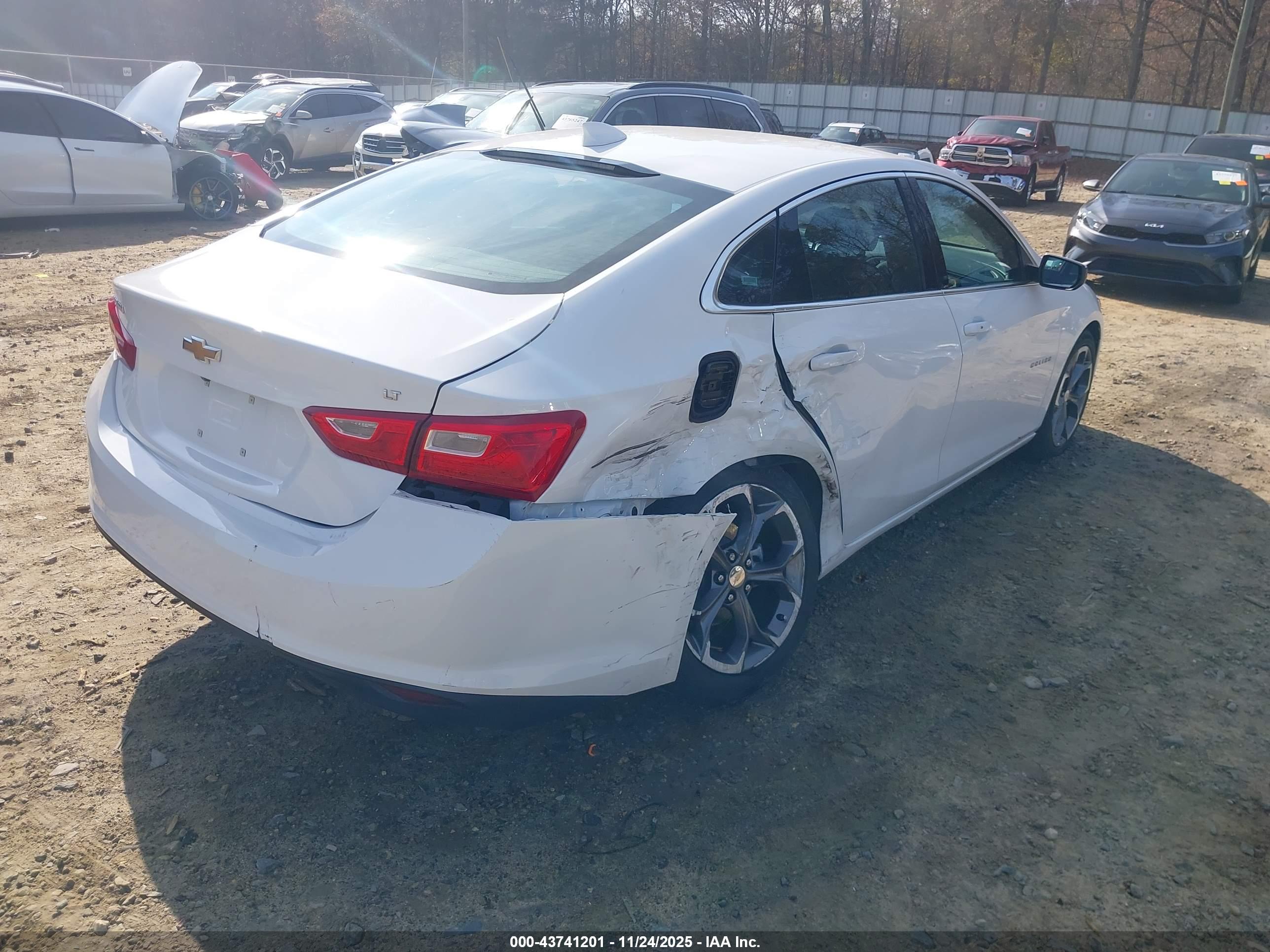 CHEVROLET MALIBU image 4