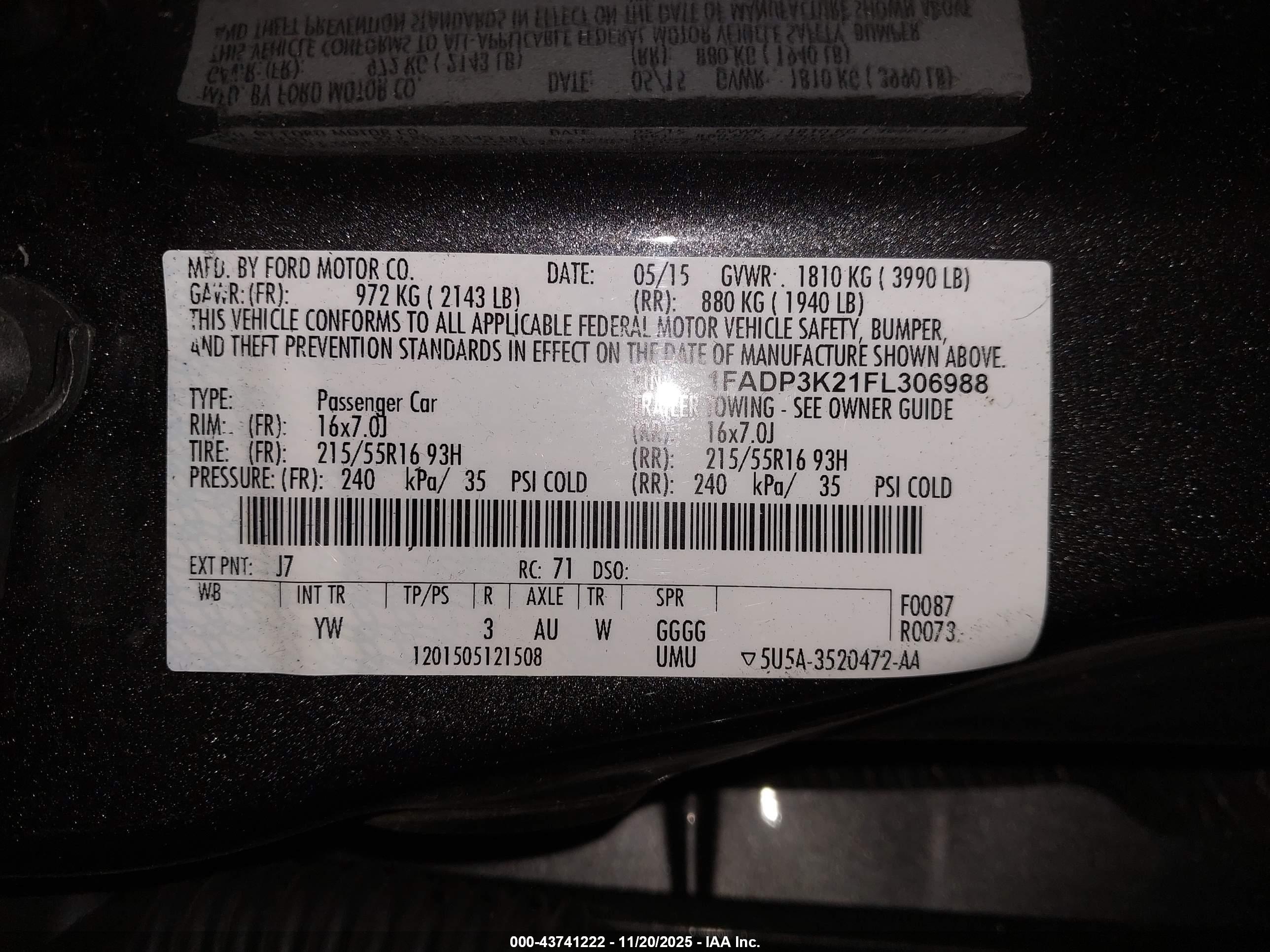 FORD FOCUS image 9
