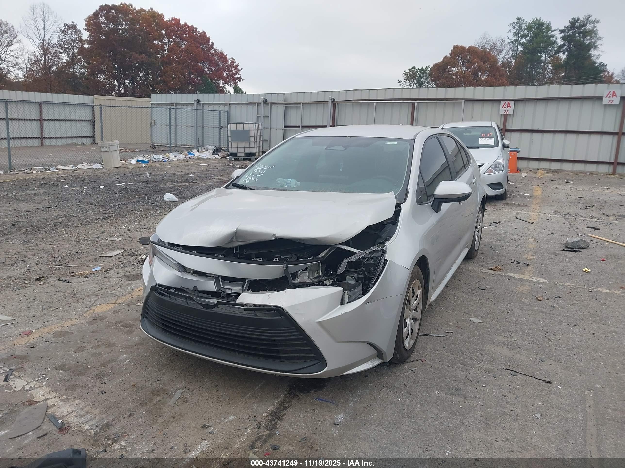 TOYOTA COROLLA image 2