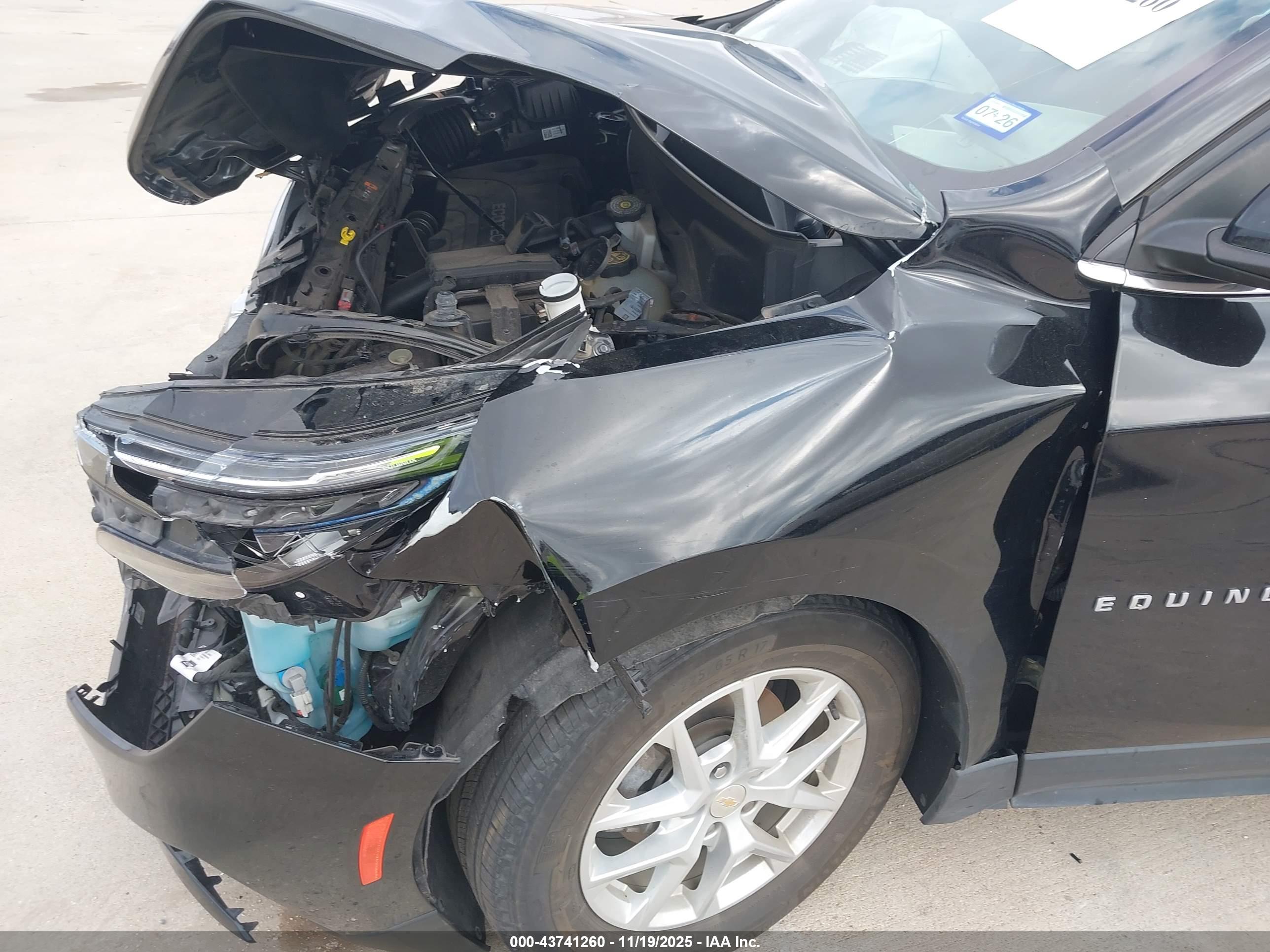 CHEVROLET EQUINOX image 6