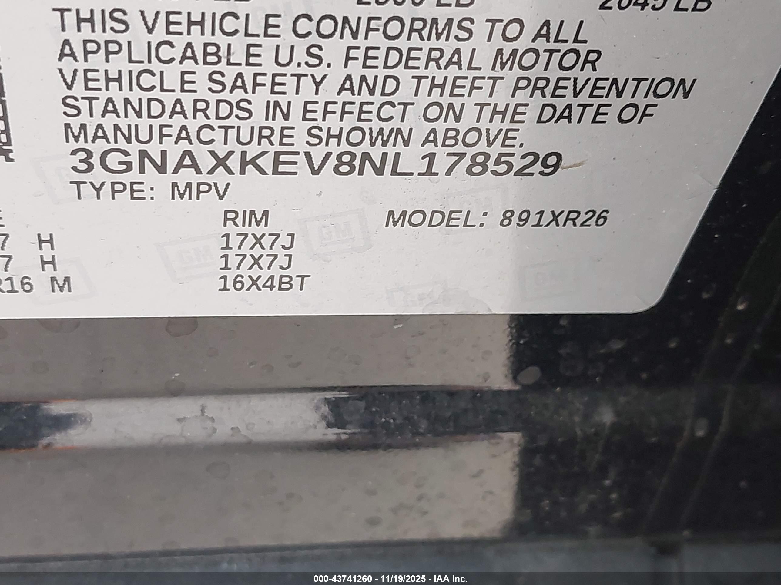 CHEVROLET EQUINOX image 9