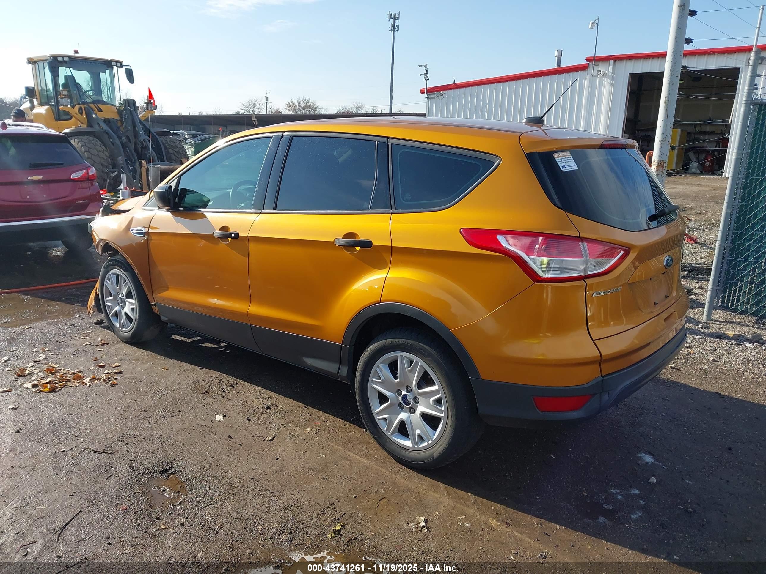 FORD ESCAPE image 3