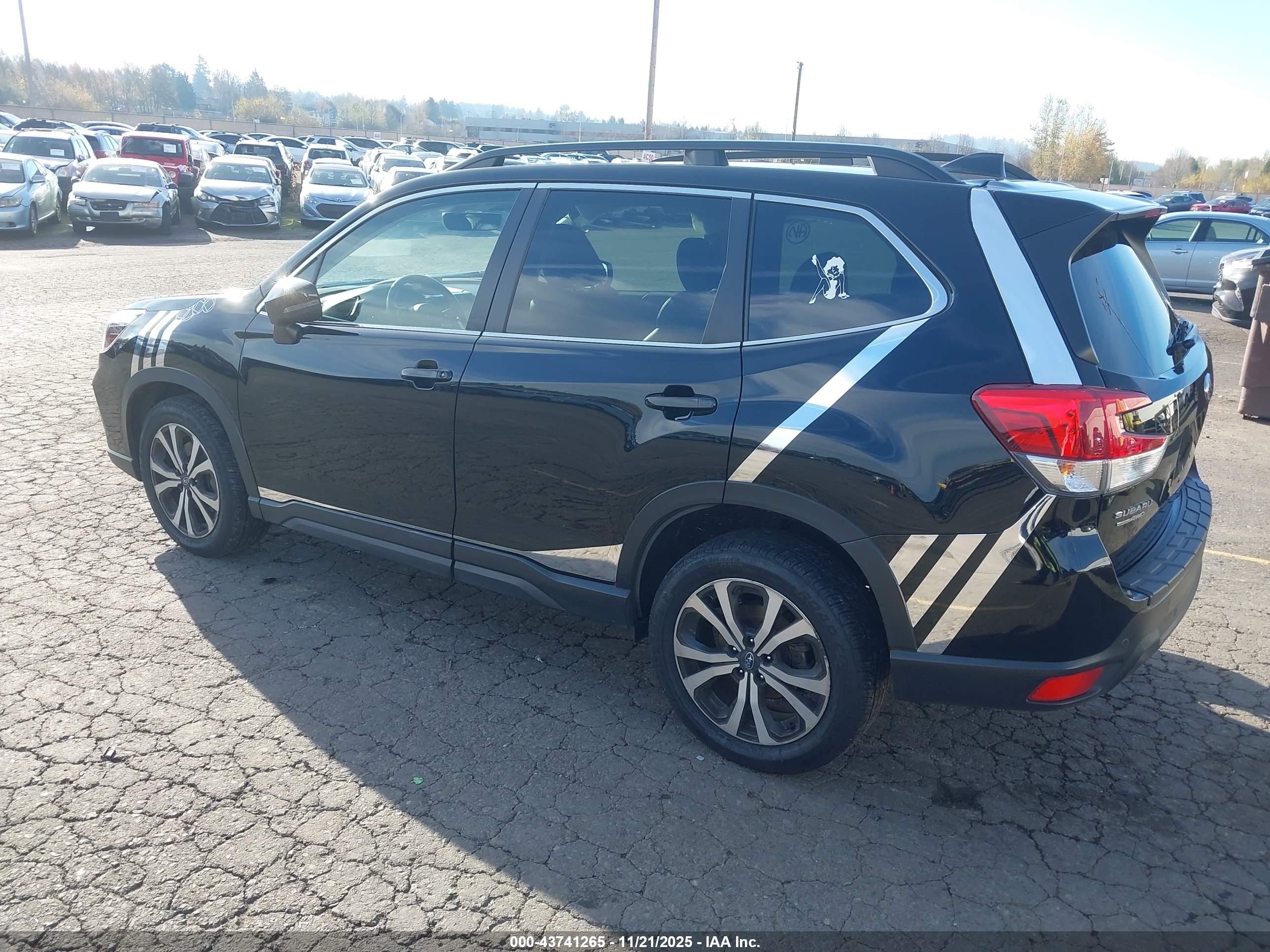 SUBARU FORESTER image 3