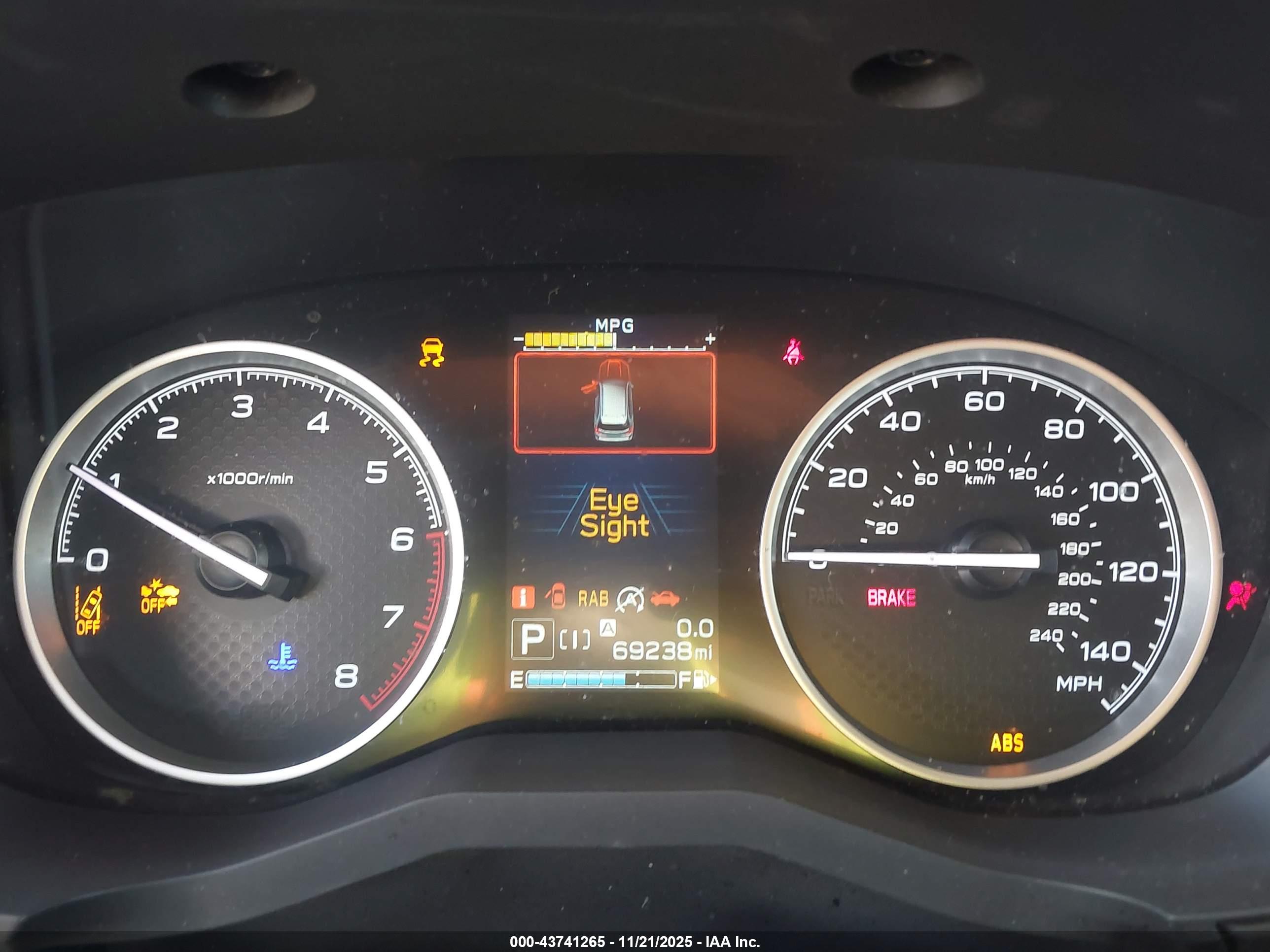 SUBARU FORESTER image 7
