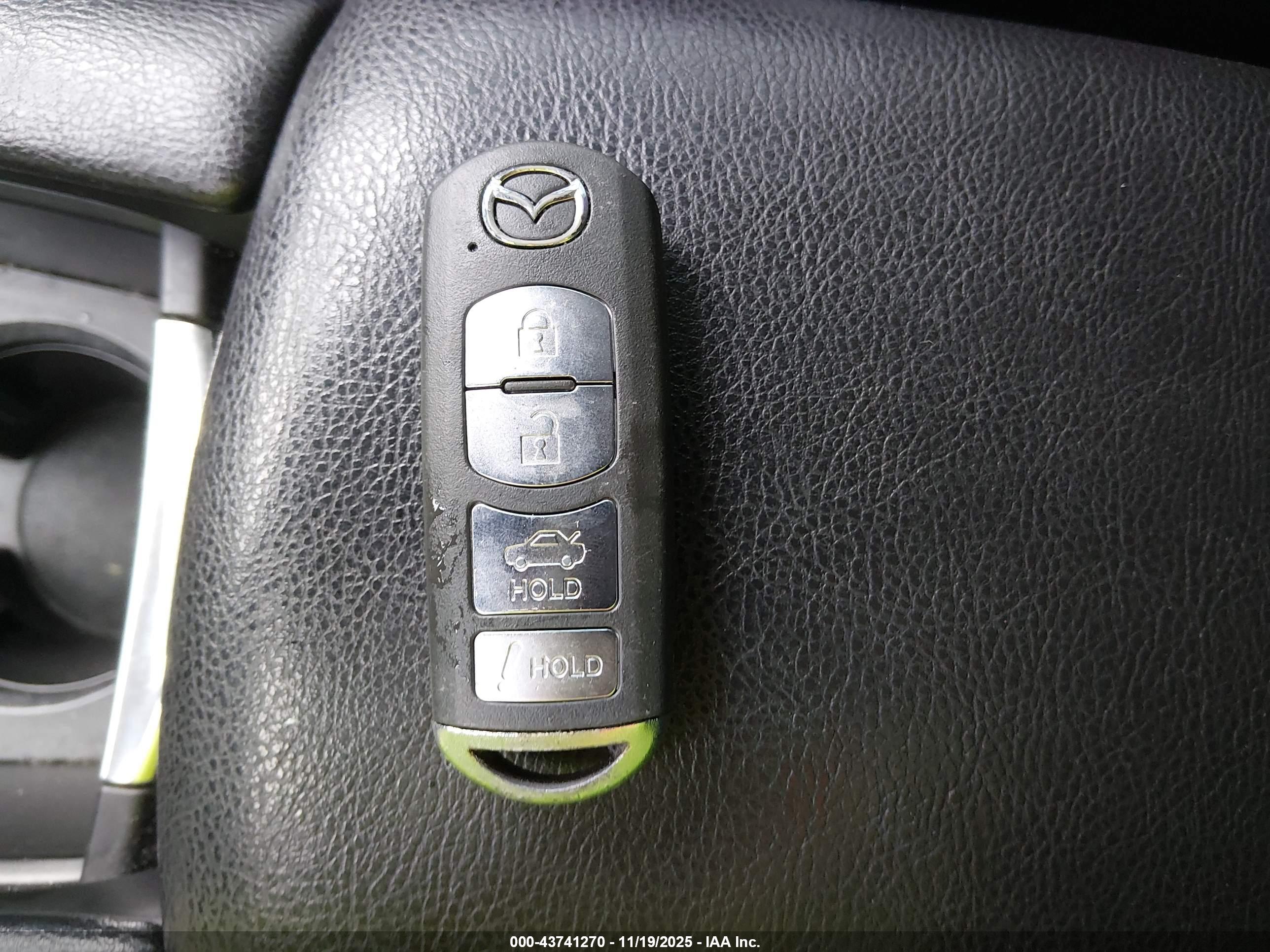MAZDA MAZDA6 image 11