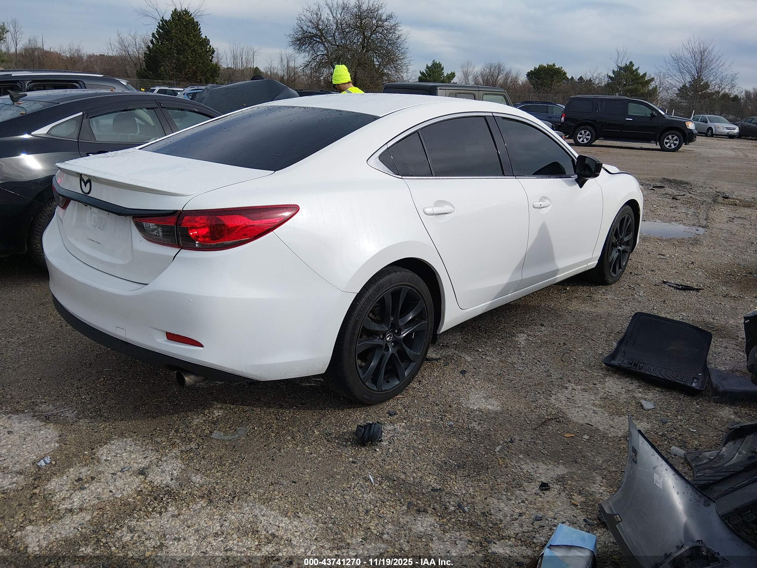 MAZDA MAZDA6 image 4