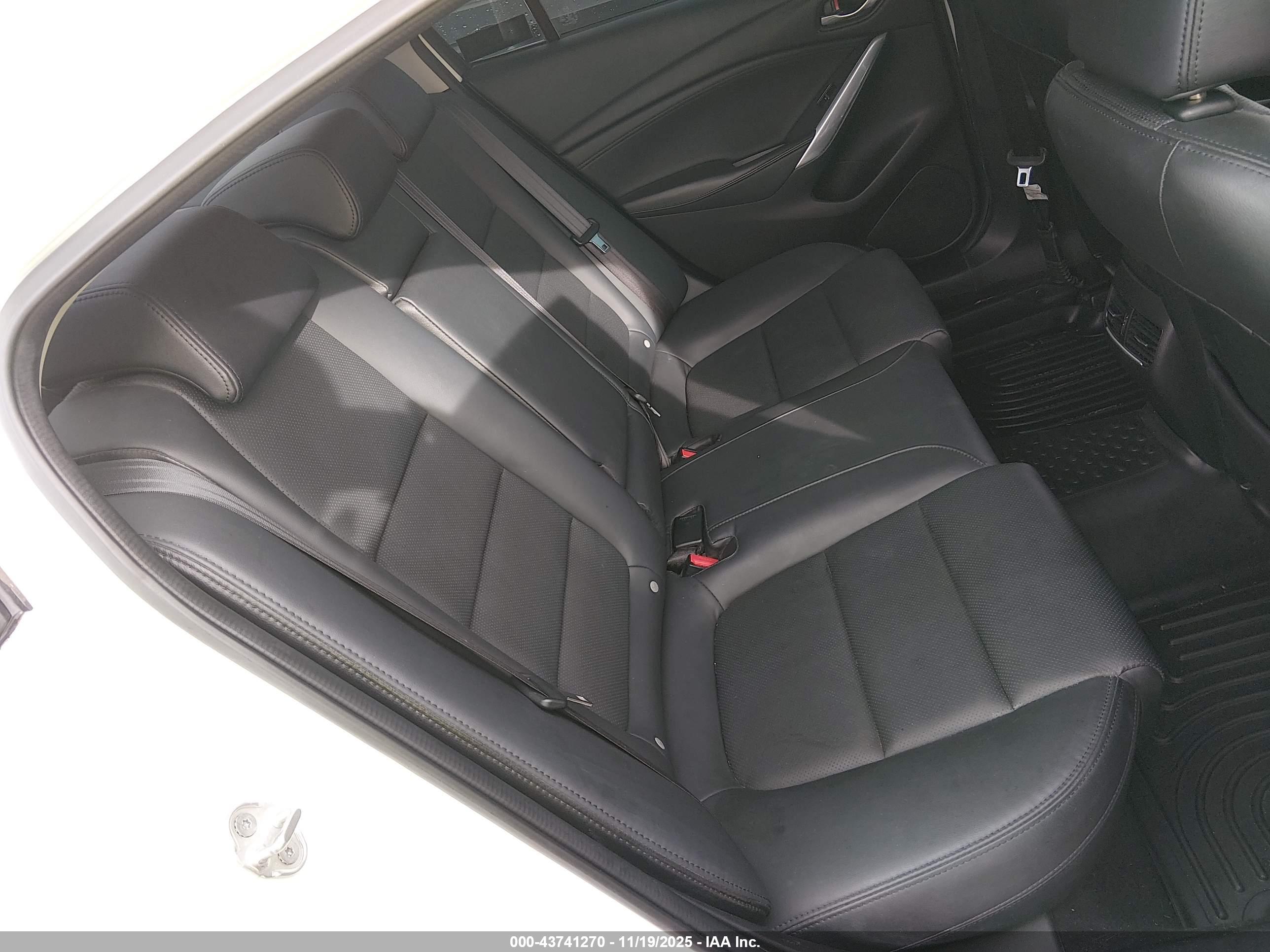 MAZDA MAZDA6 image 8