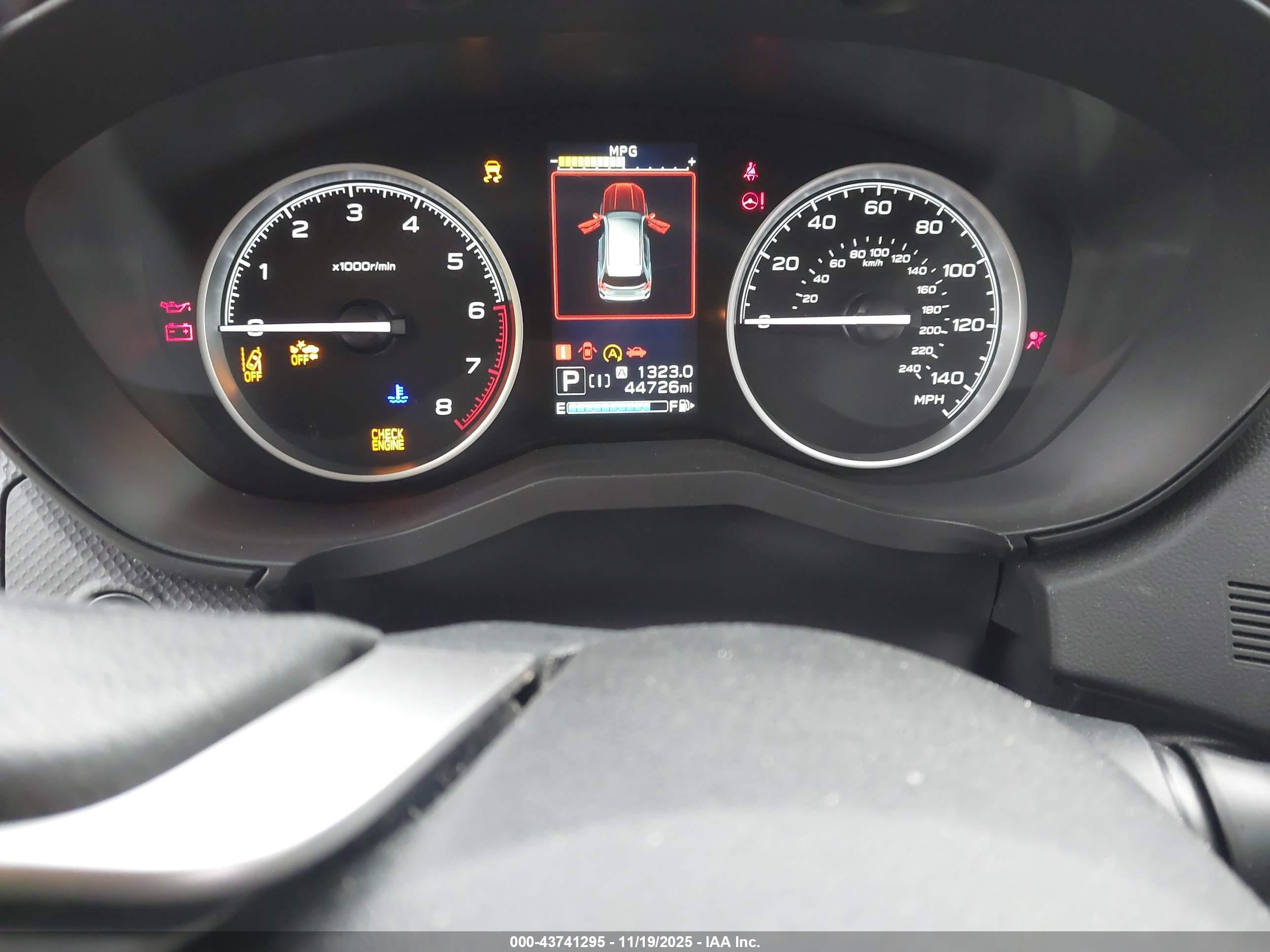 SUBARU FORESTER image 7