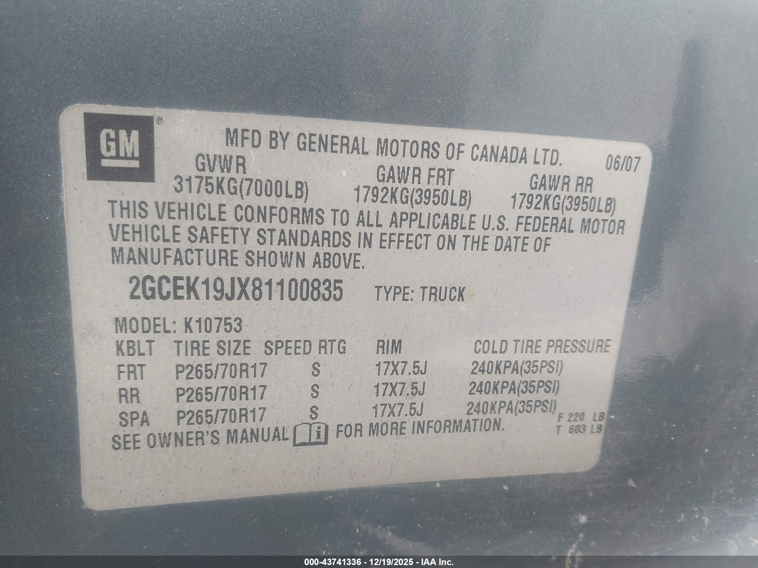 CHEVROLET SILVERADO image 9