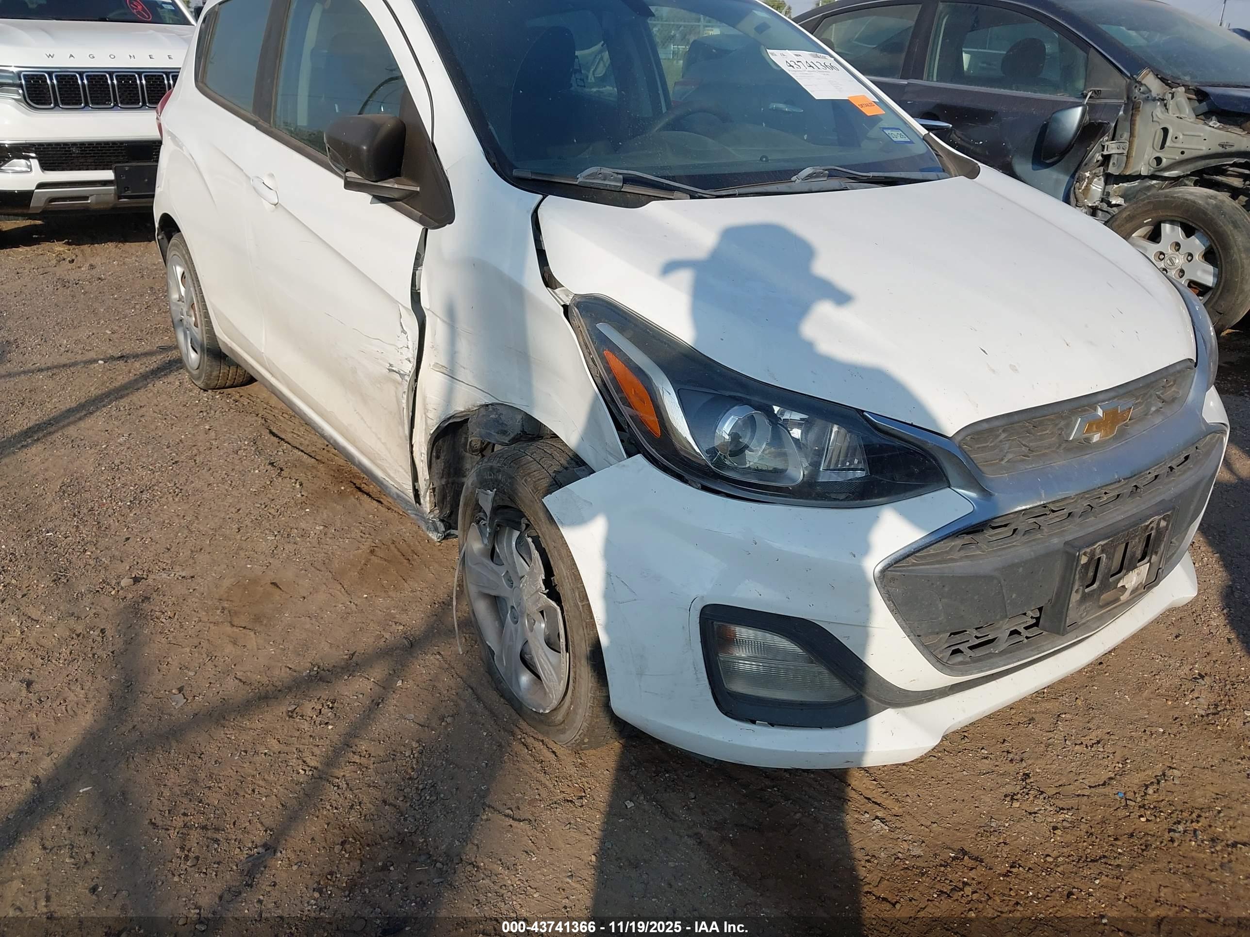 CHEVROLET SPARK image 6