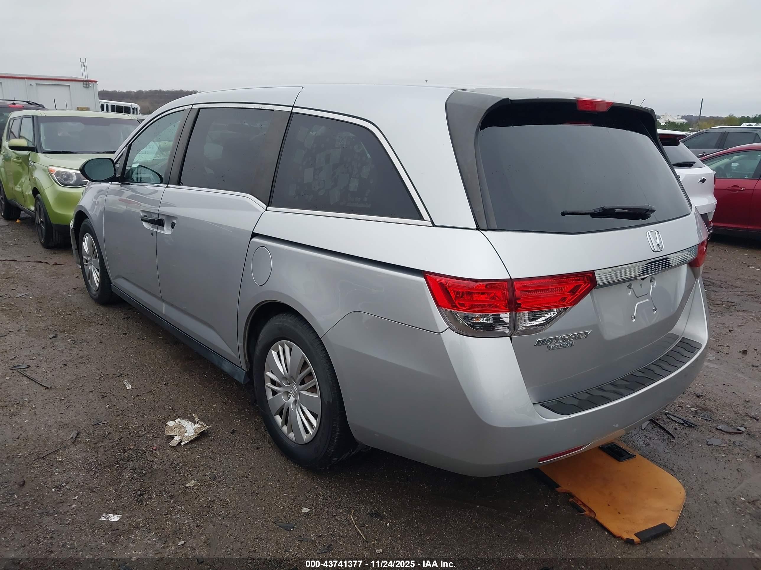 HONDA ODYSSEY image 3