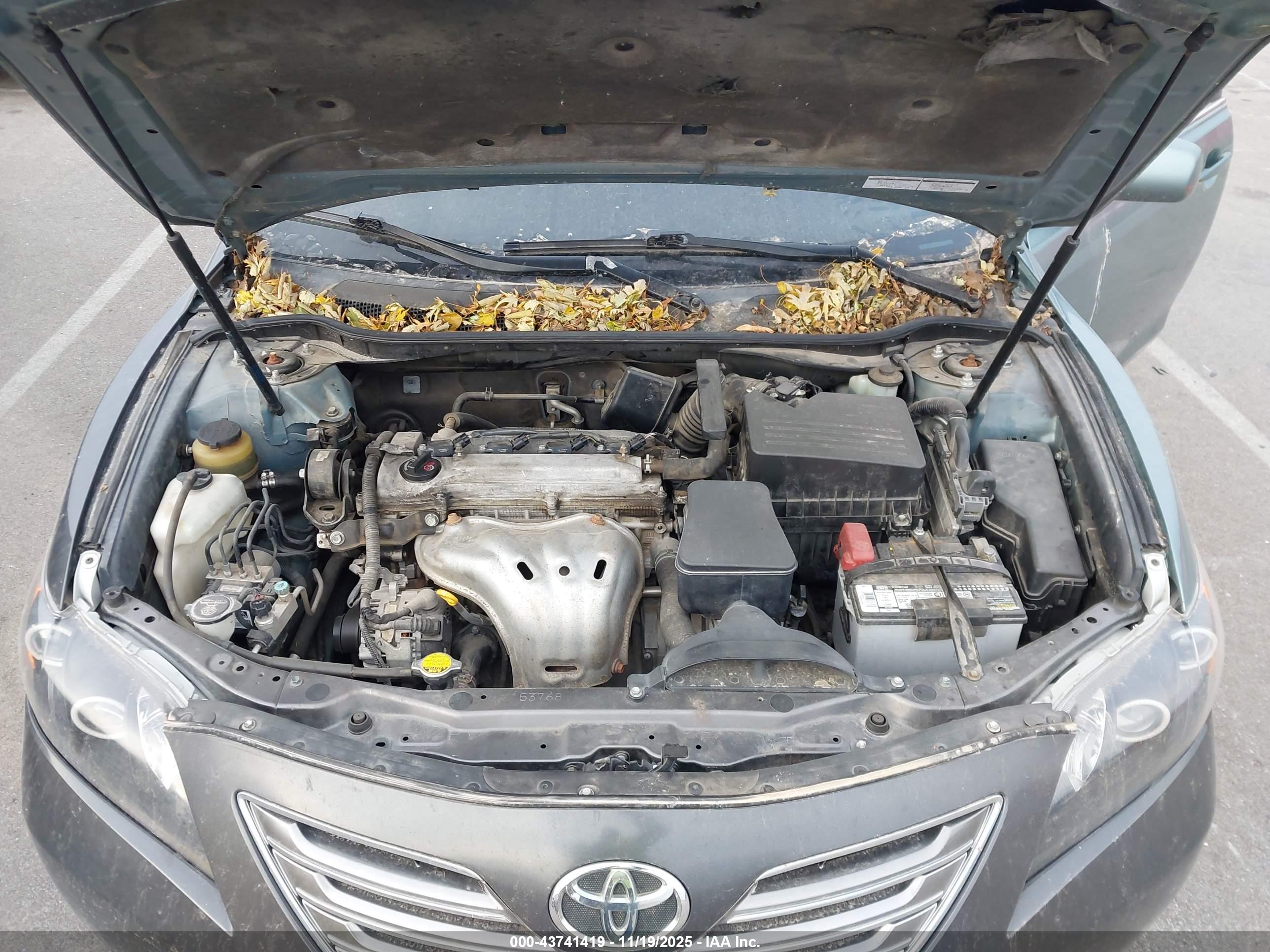 TOYOTA CAMRY image 10