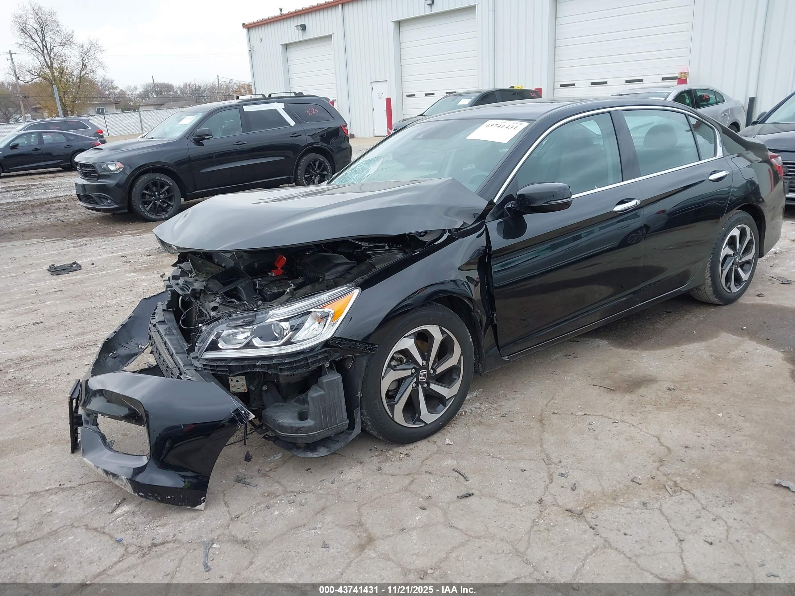 HONDA ACCORD image 2