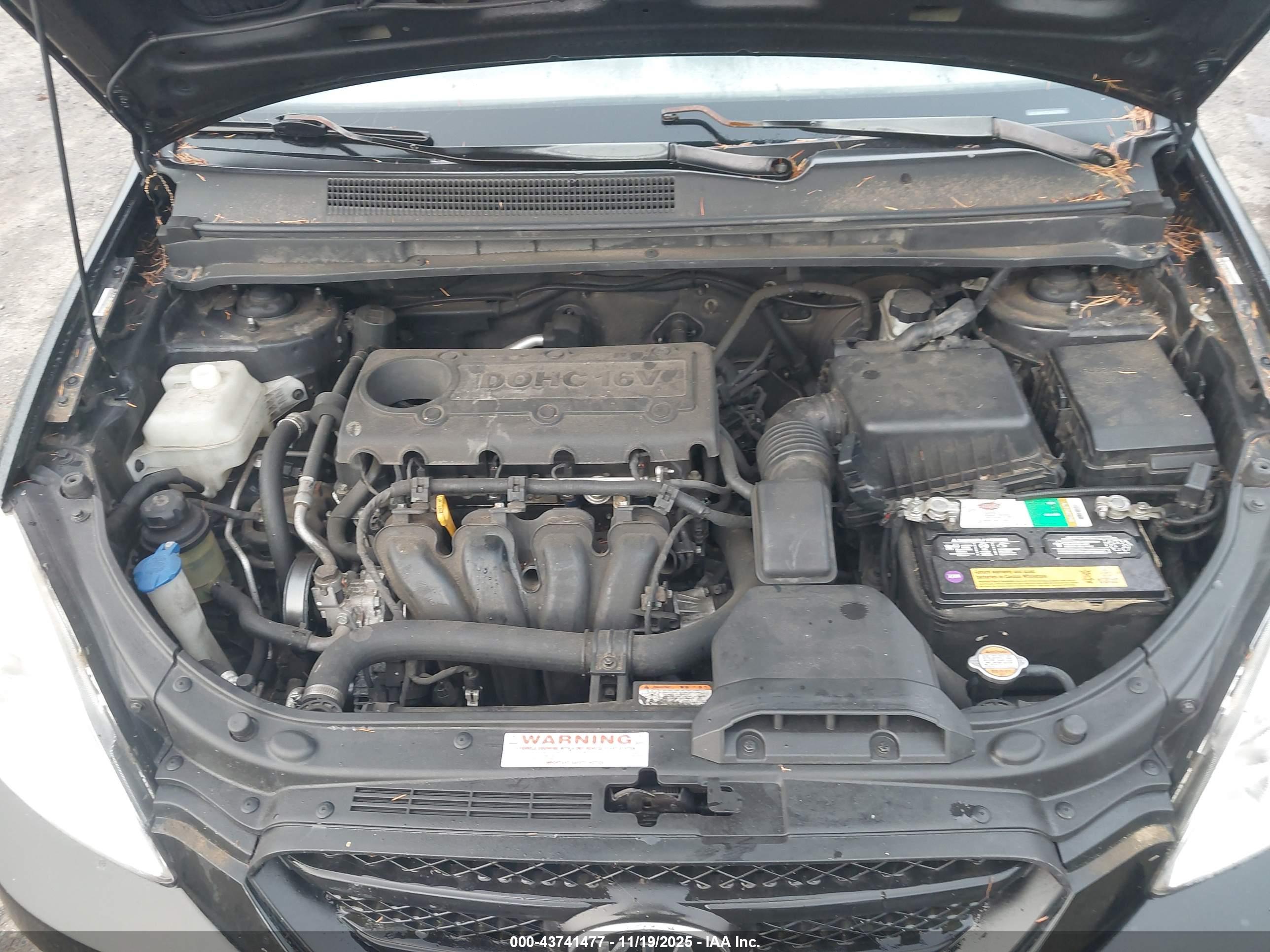 KIA RONDO image 10