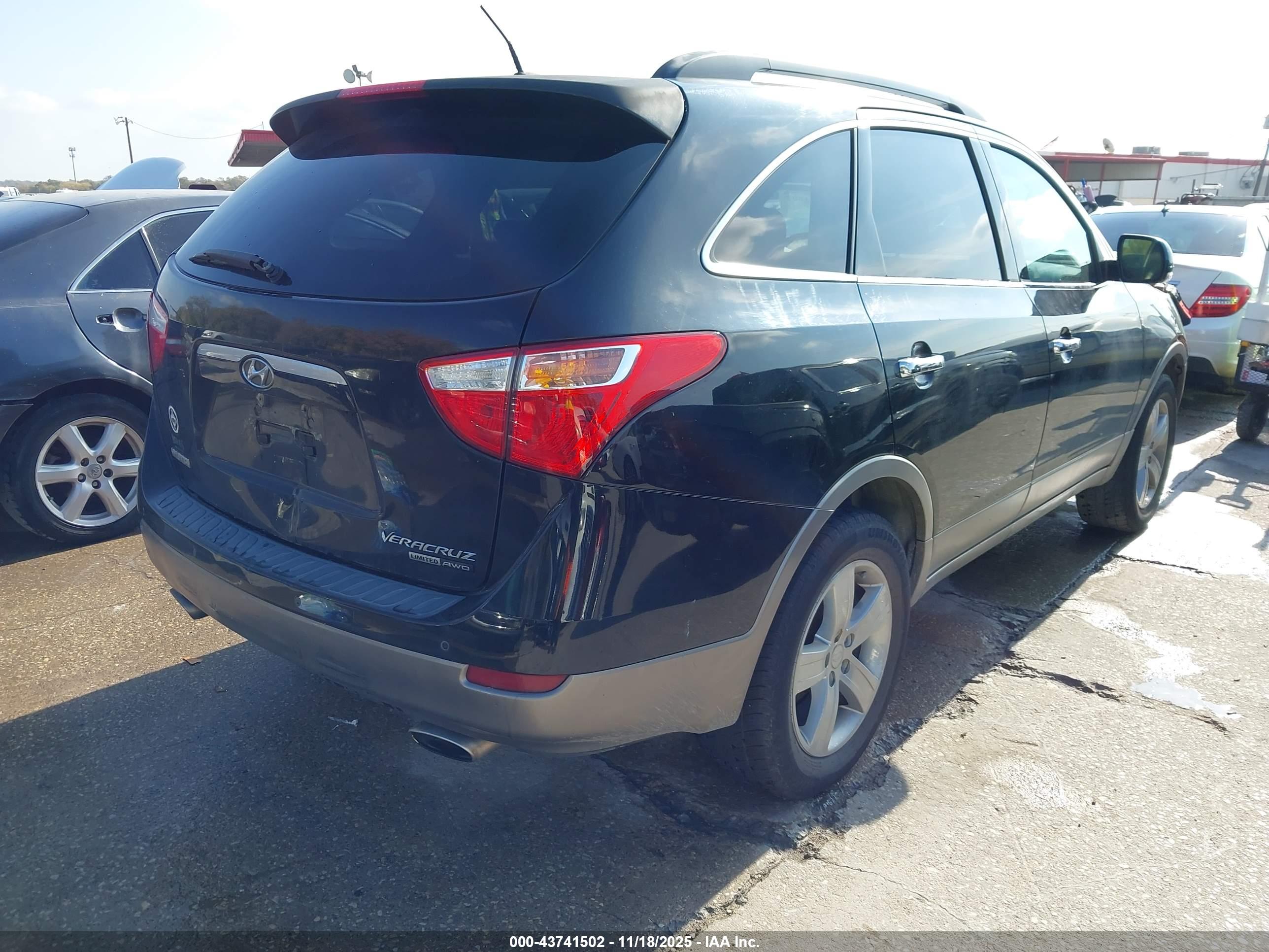 HYUNDAI VERACRUZ image 4