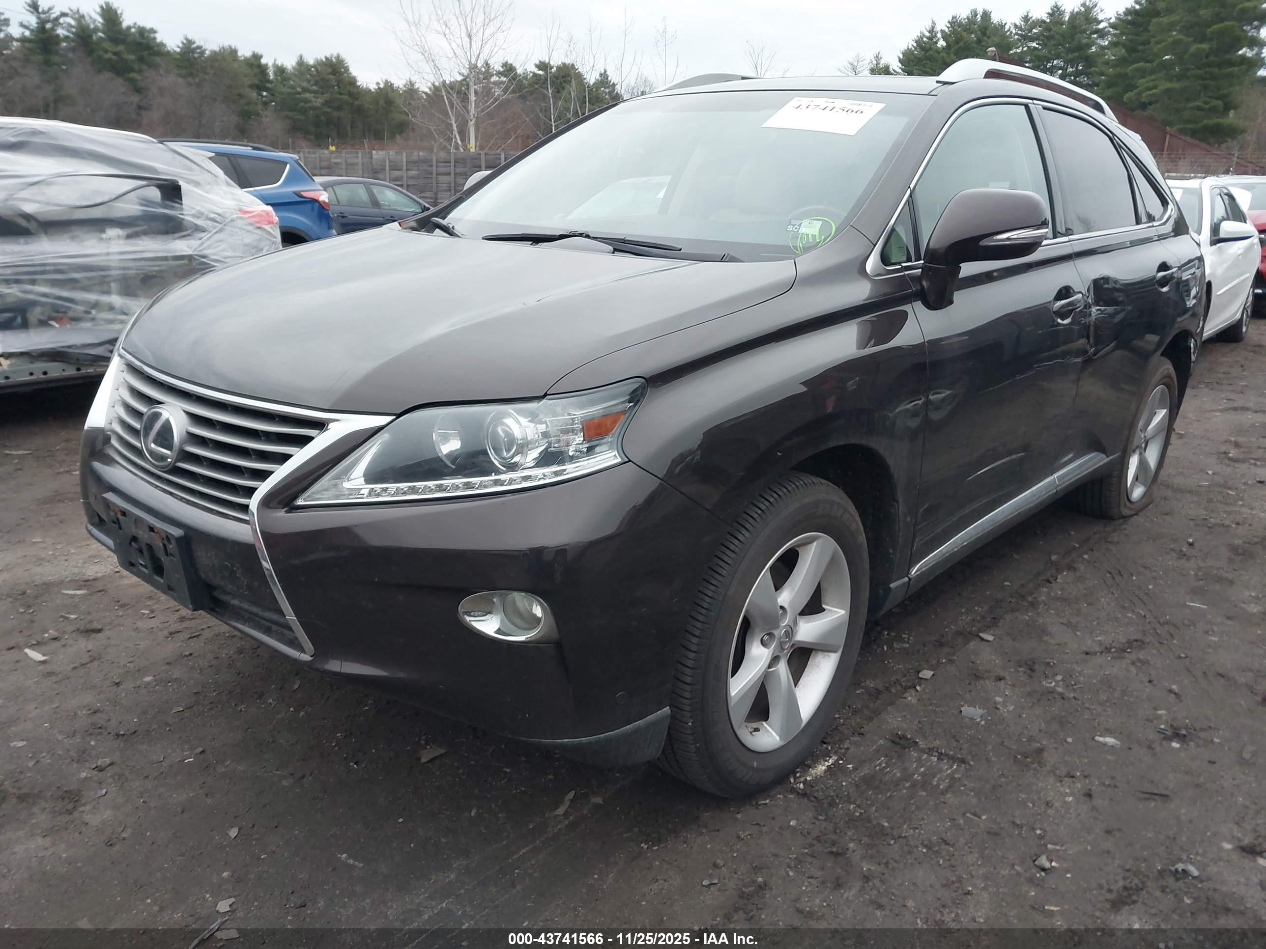 LEXUS RX image 2