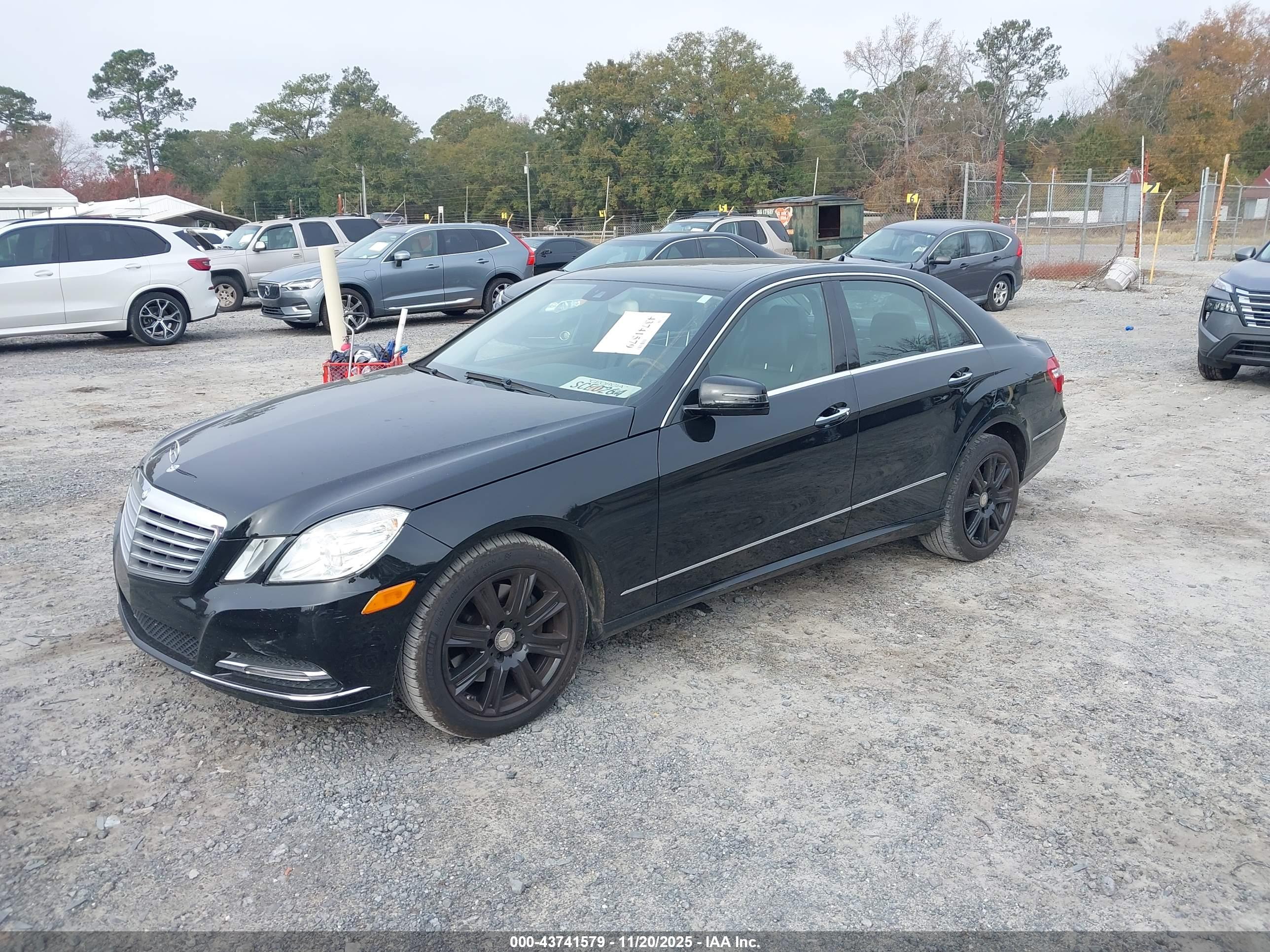 MERCEDES-BENZ E image 2