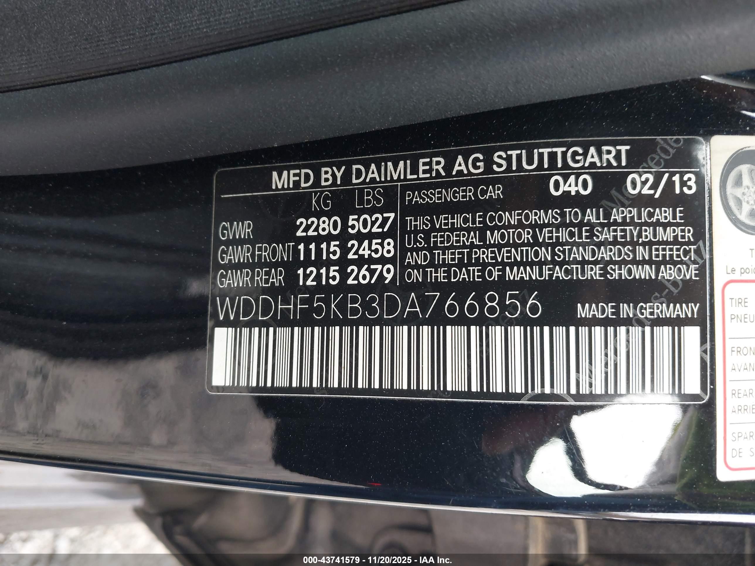 MERCEDES-BENZ E image 9