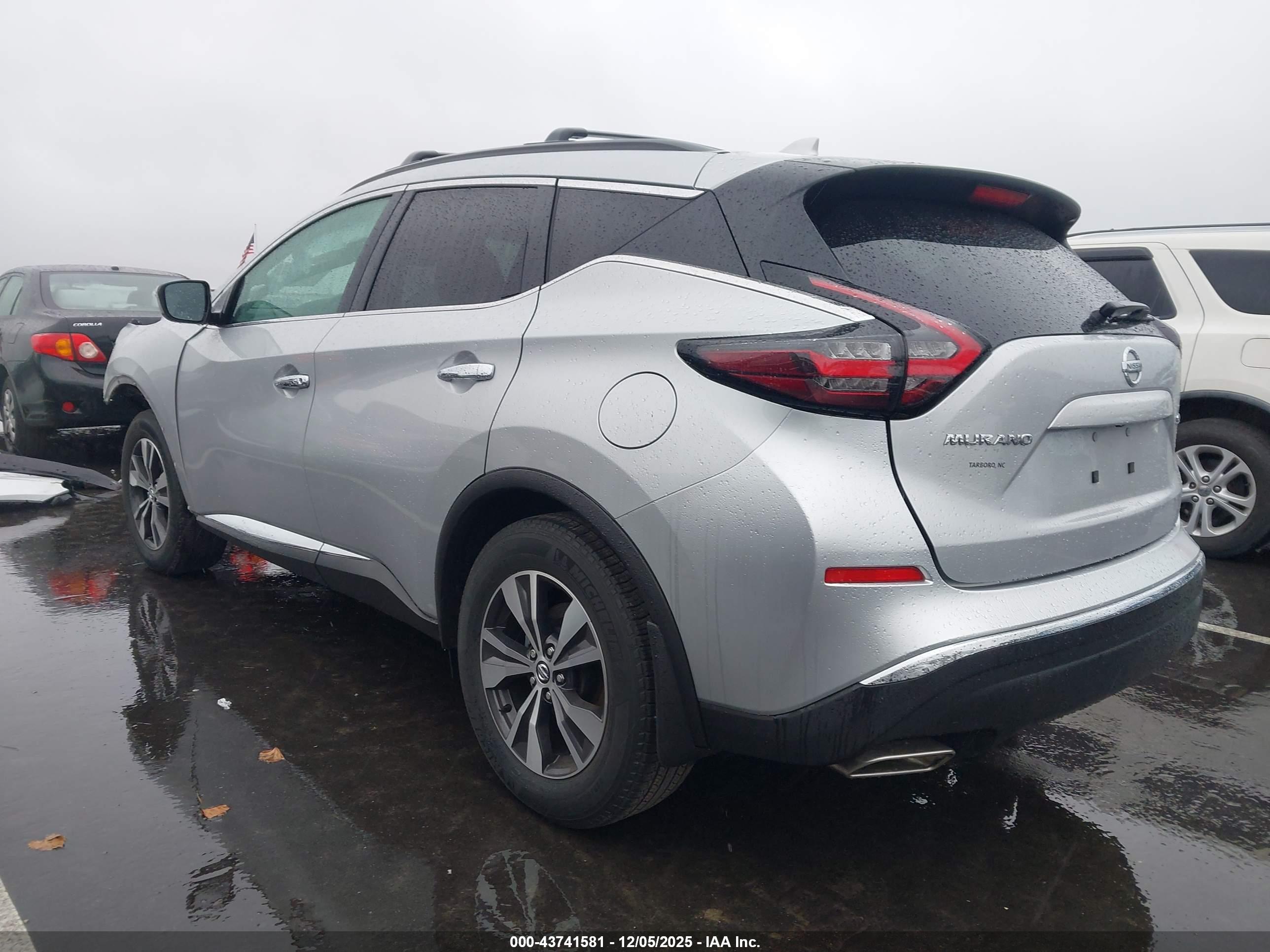 NISSAN MURANO image 3