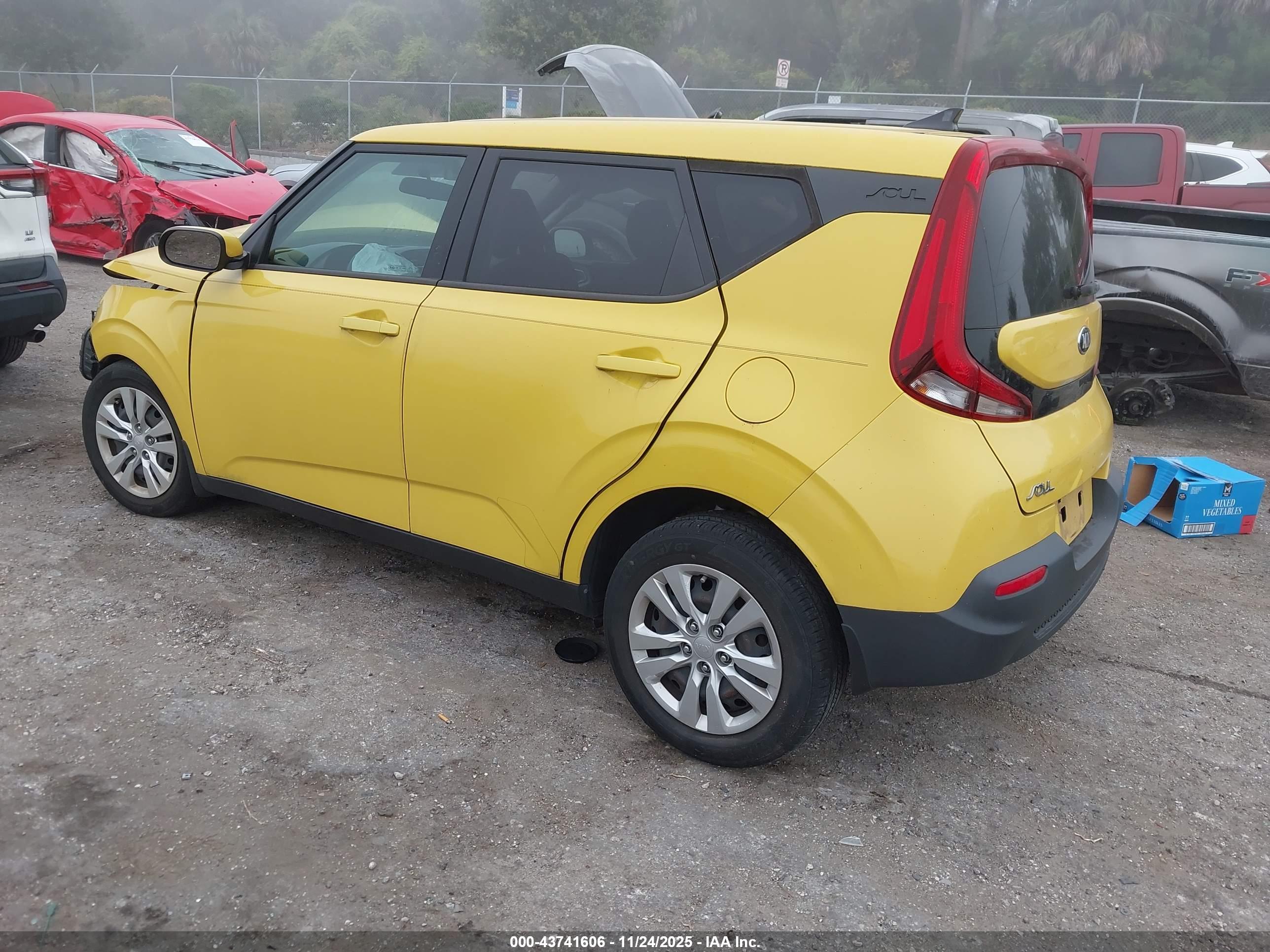 KIA SOUL image 3