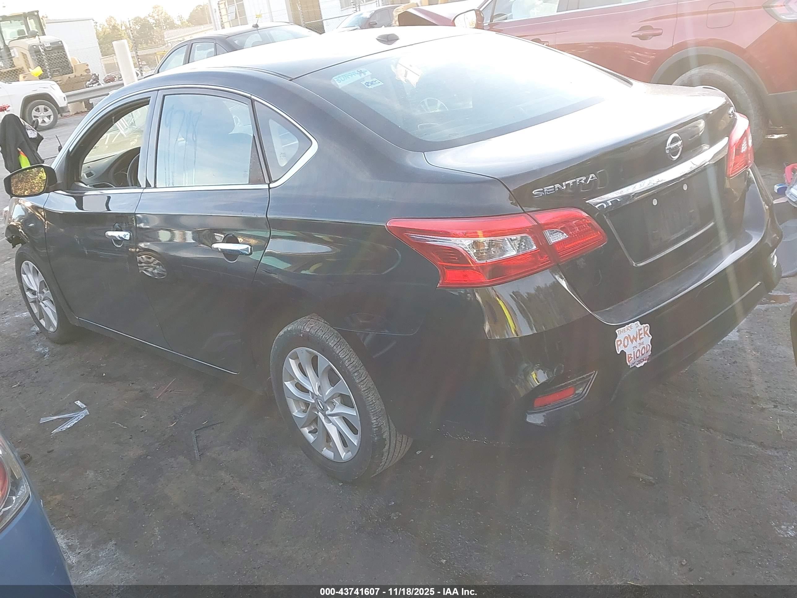 NISSAN SENTRA image 3