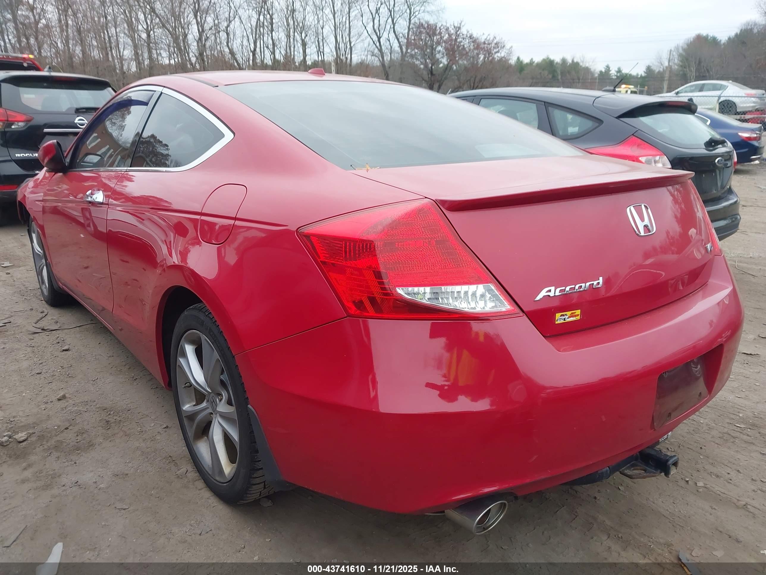 HONDA ACCORD image 3