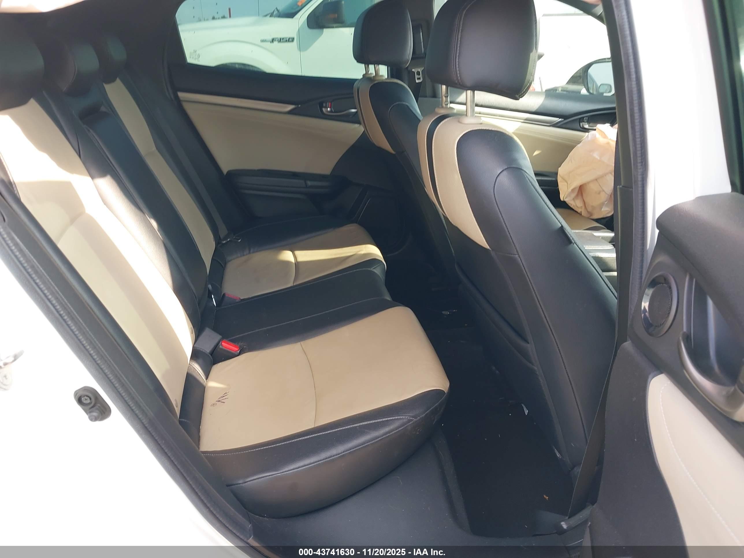 HONDA CIVIC image 8