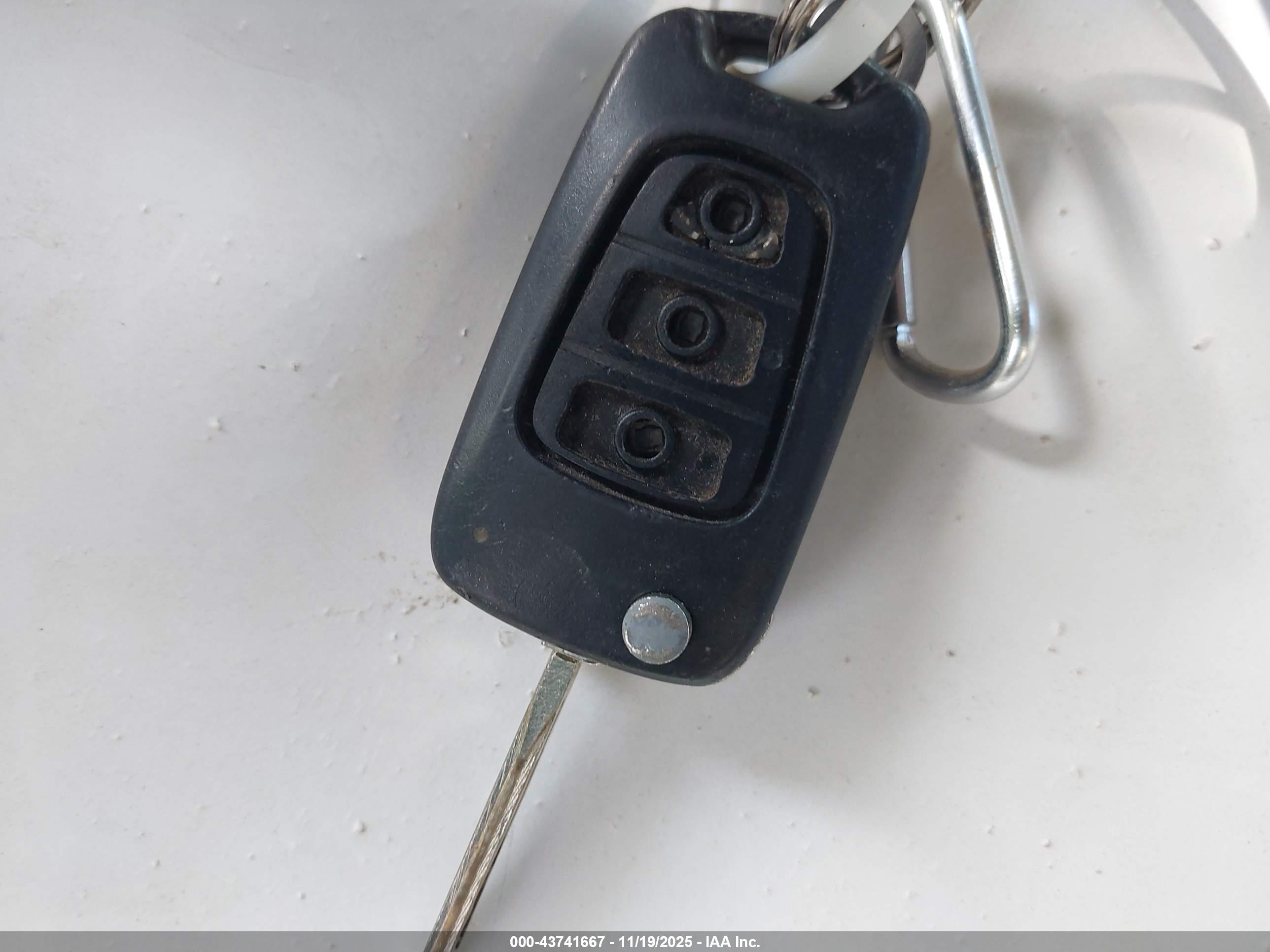KIA SPORTAGE image 11