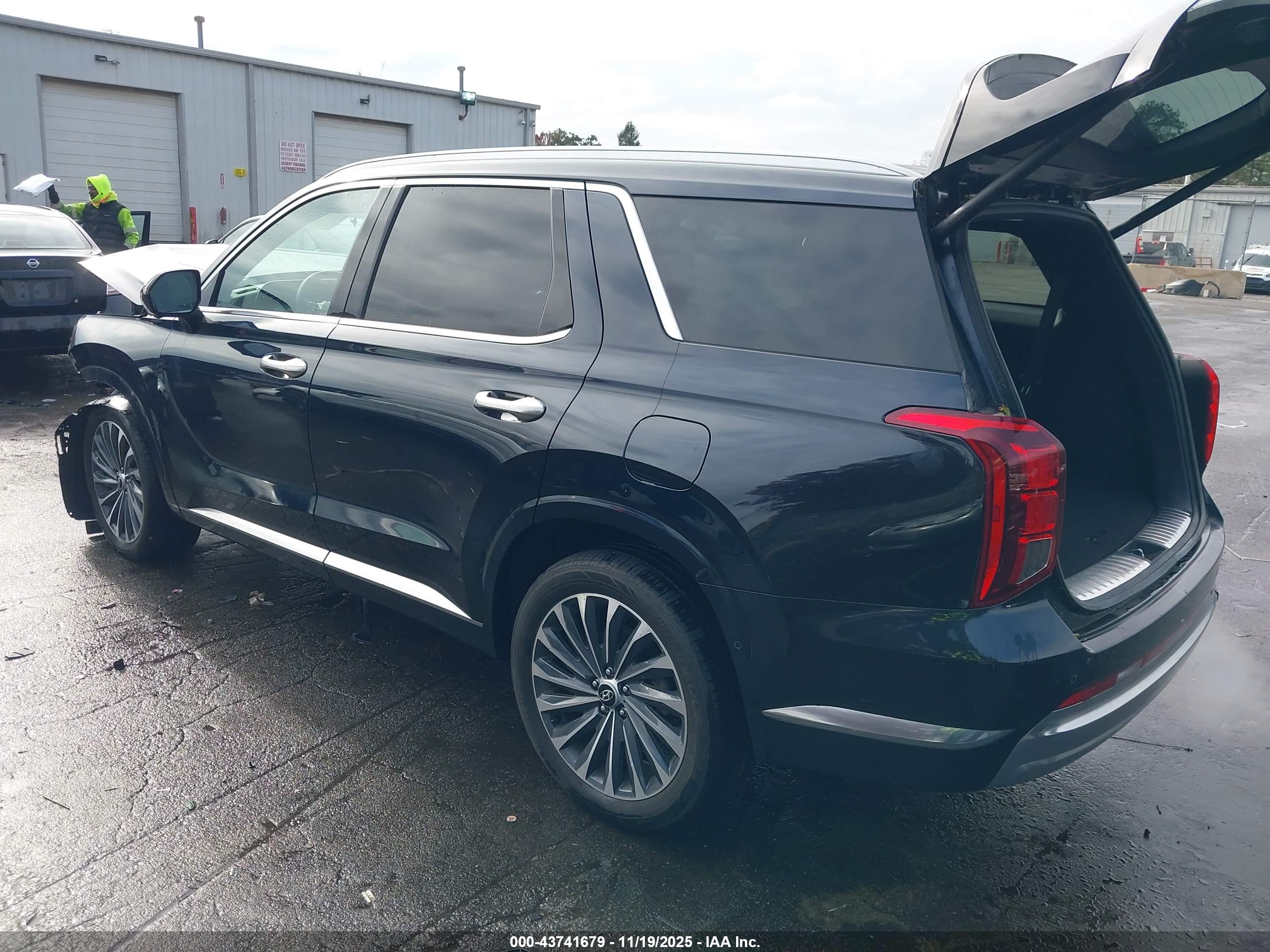 HYUNDAI PALISADE image 3