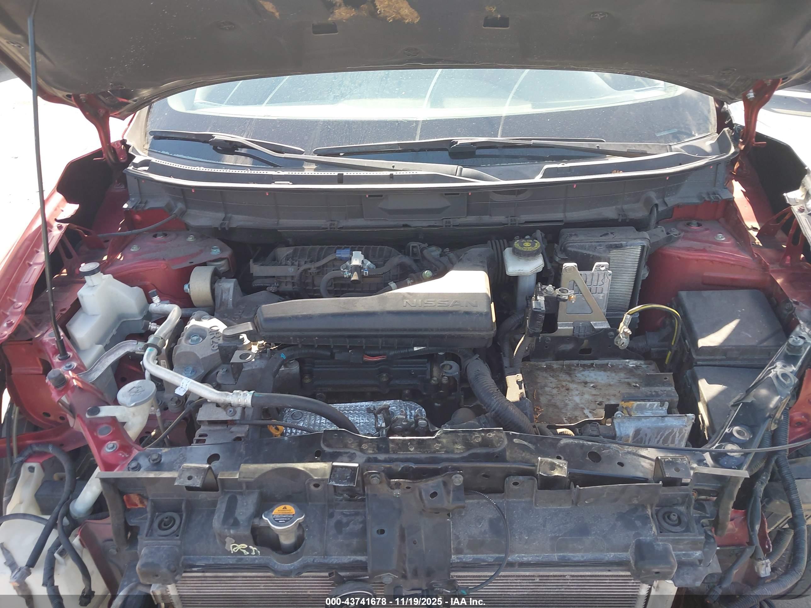 NISSAN ROGUE image 10