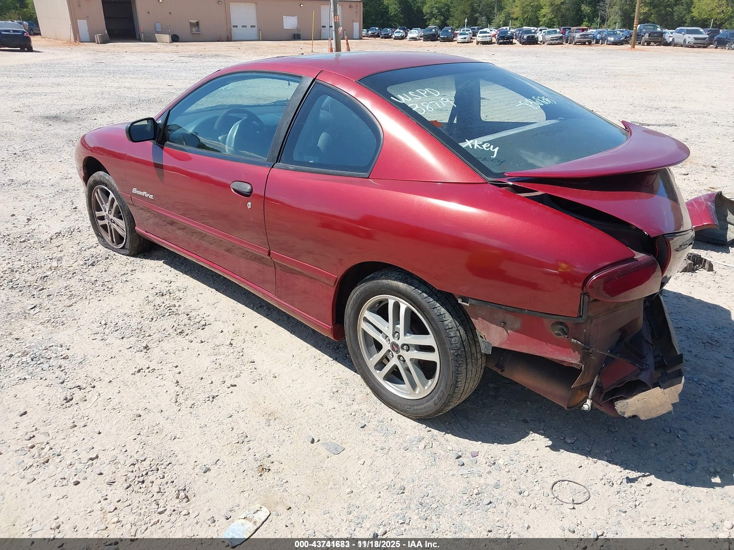 PONTIAC SUNFIRE image 3