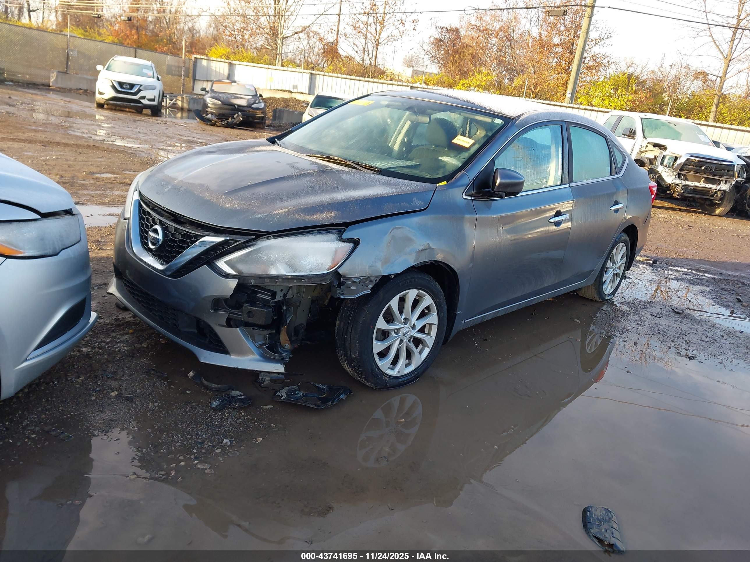 NISSAN SENTRA image 2