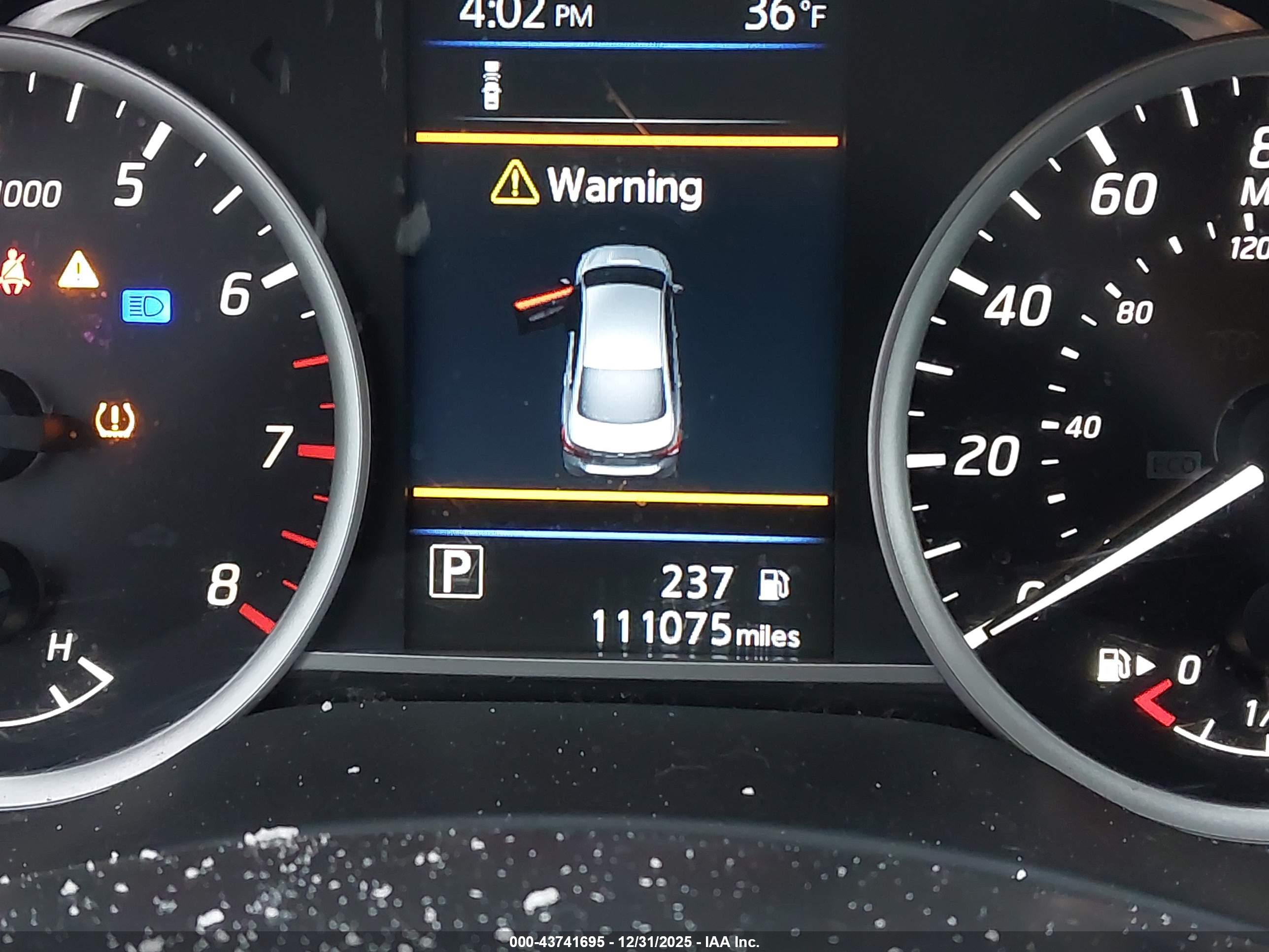 NISSAN SENTRA image 7