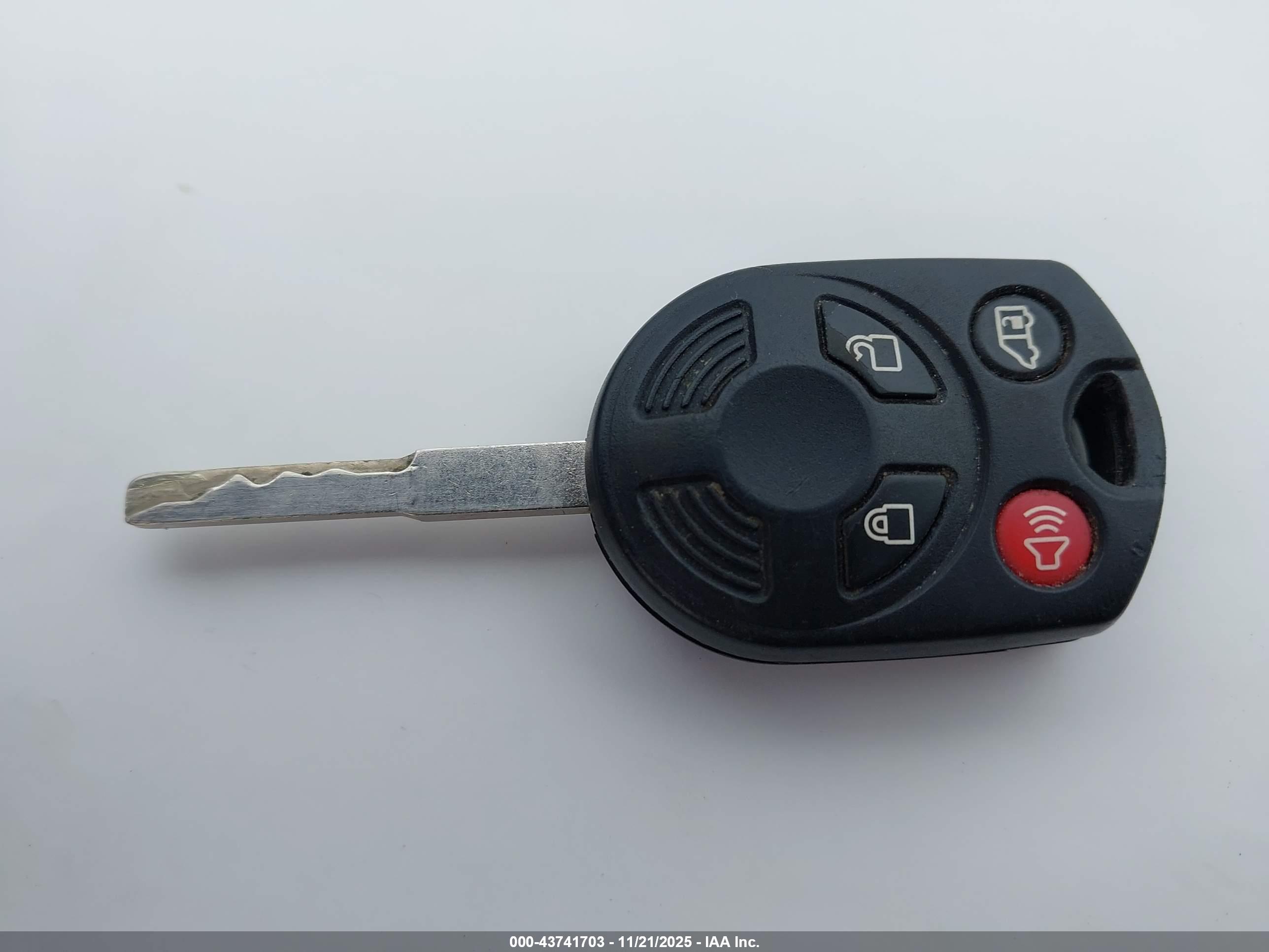 FORD TRANSIT image 11