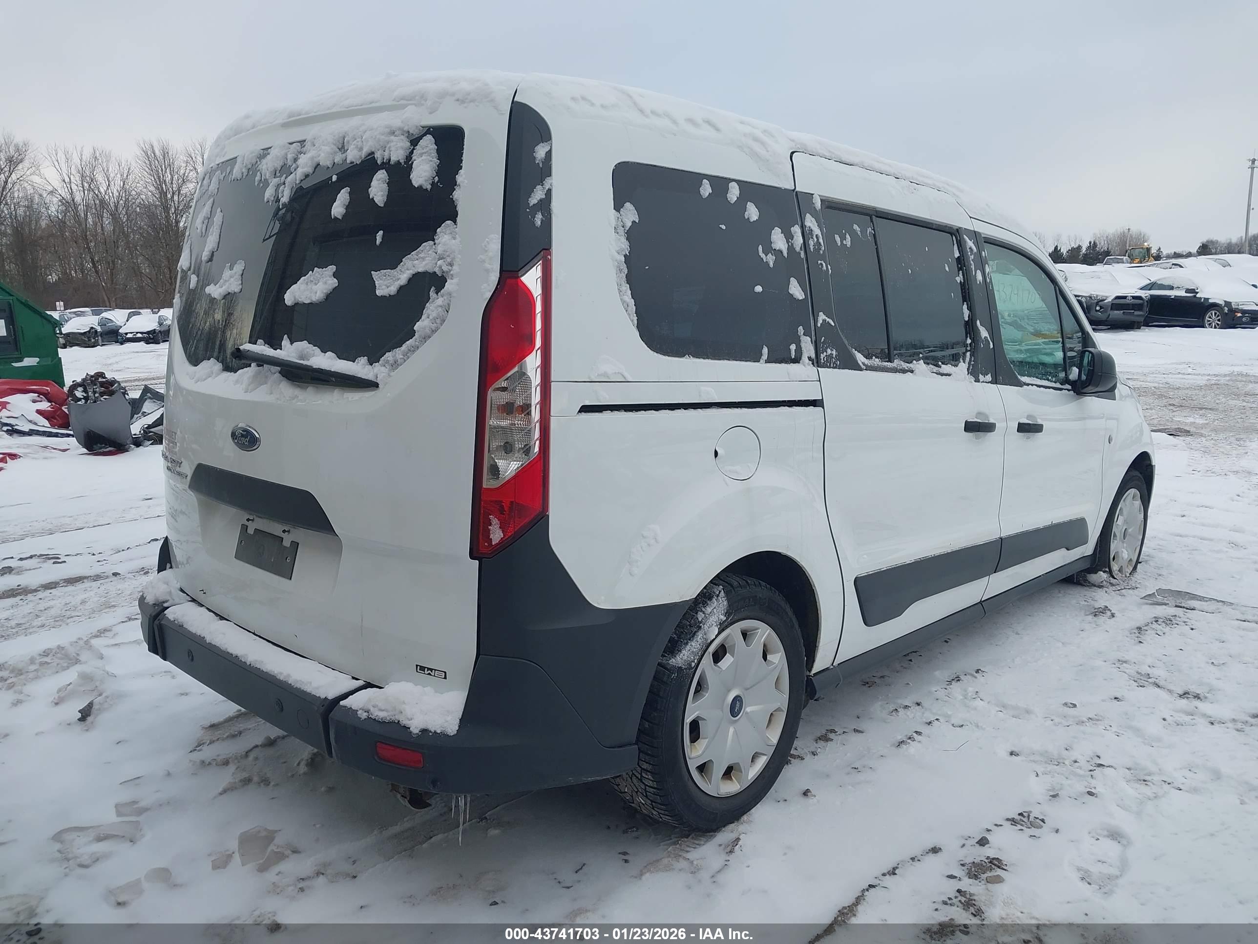 FORD TRANSIT image 4