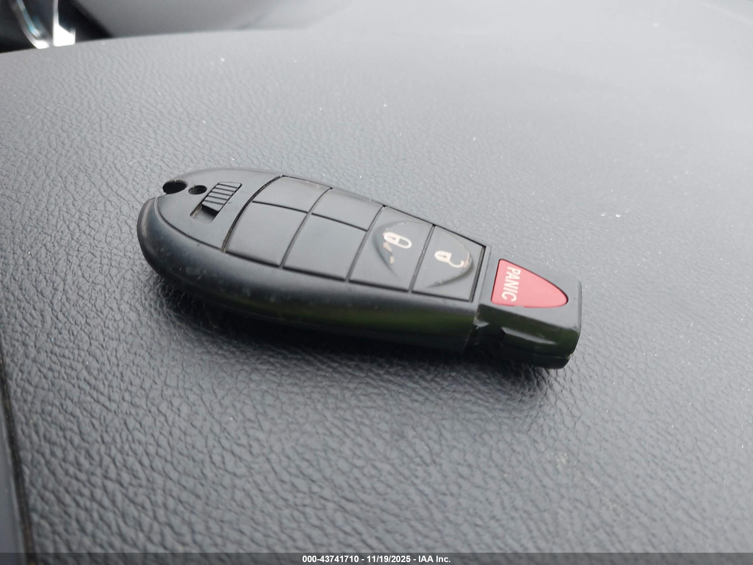 DODGE GRAND image 11