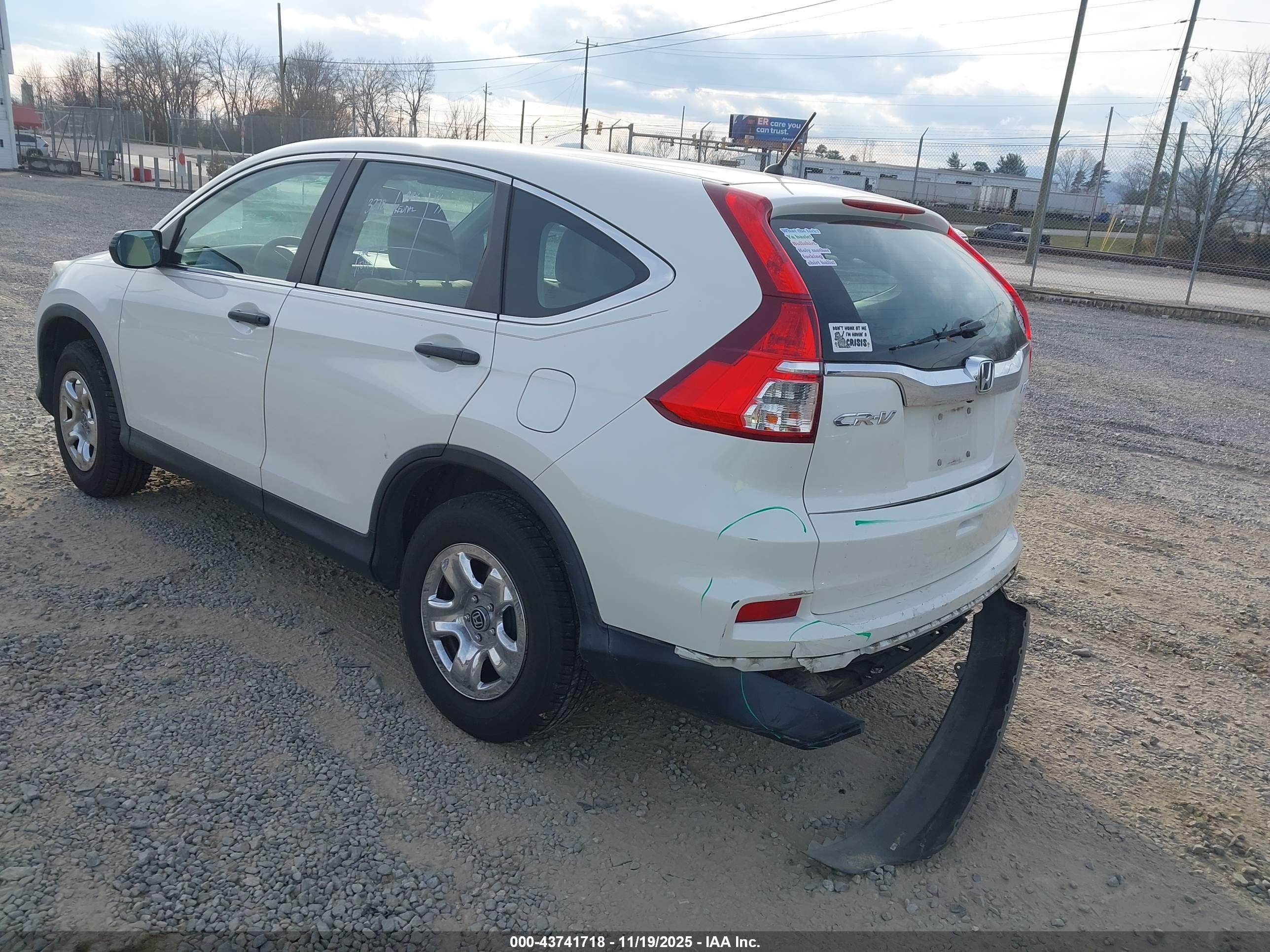HONDA CR-V image 3