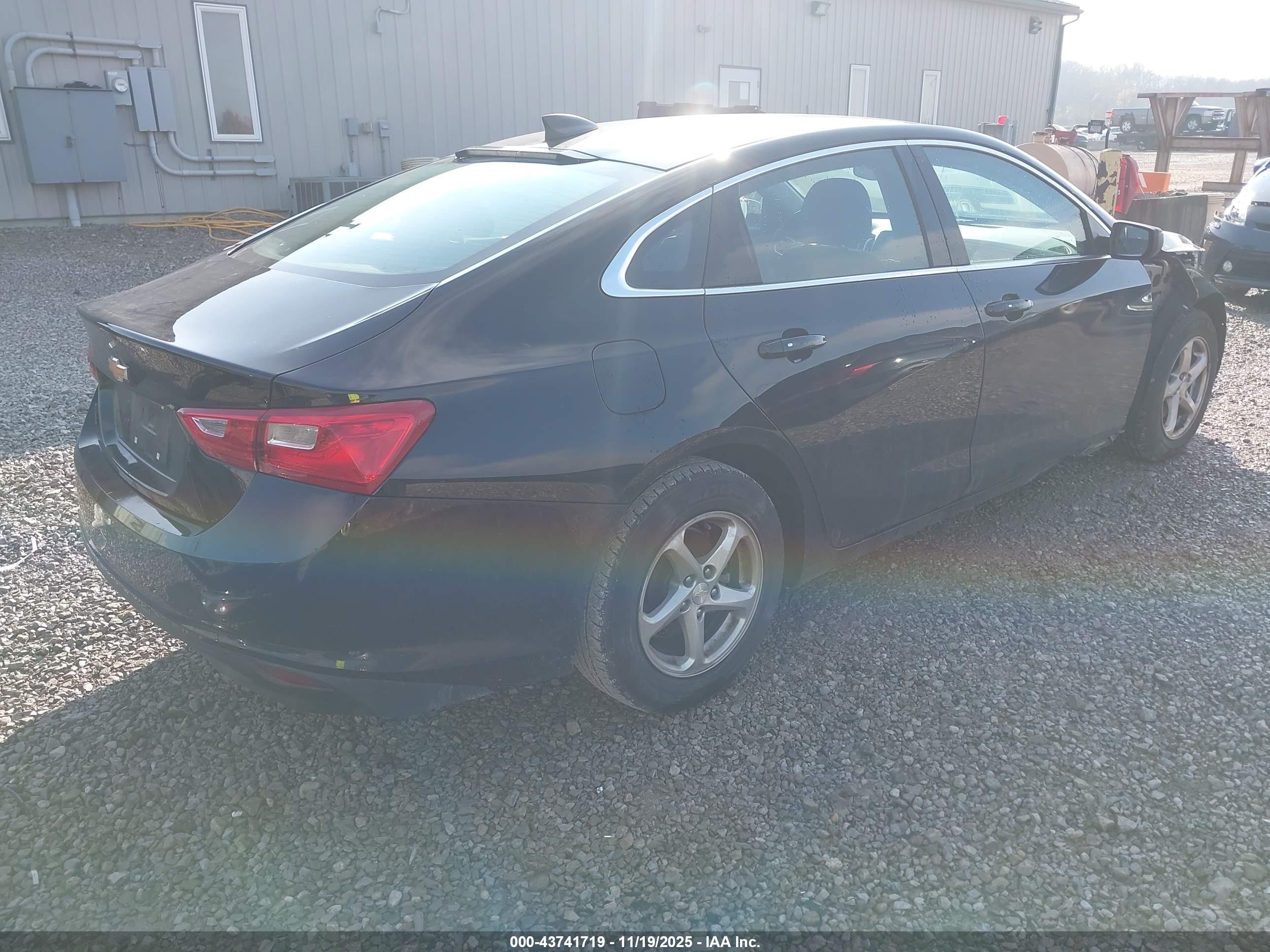 CHEVROLET MALIBU image 4