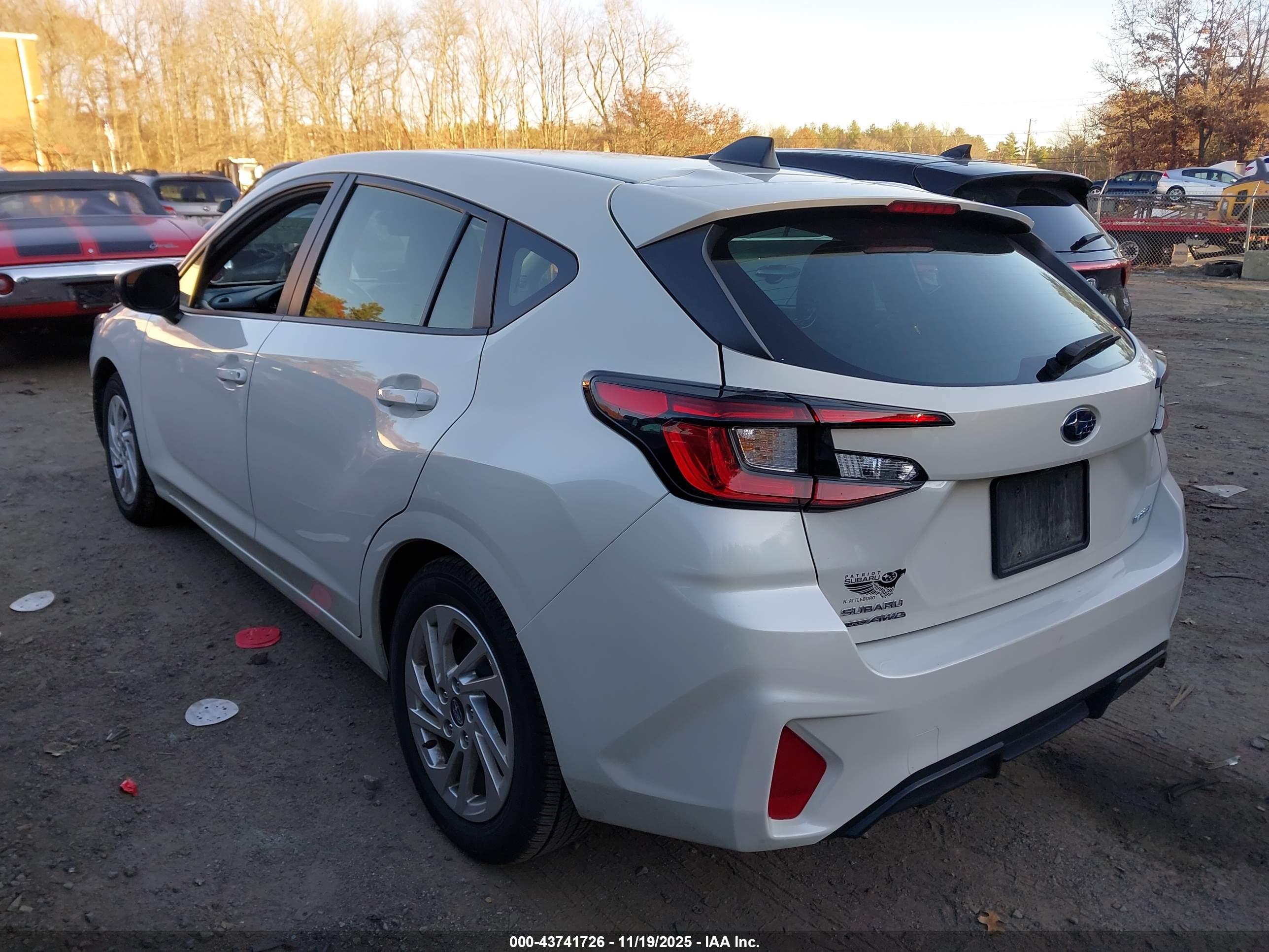SUBARU IMPREZA image 3