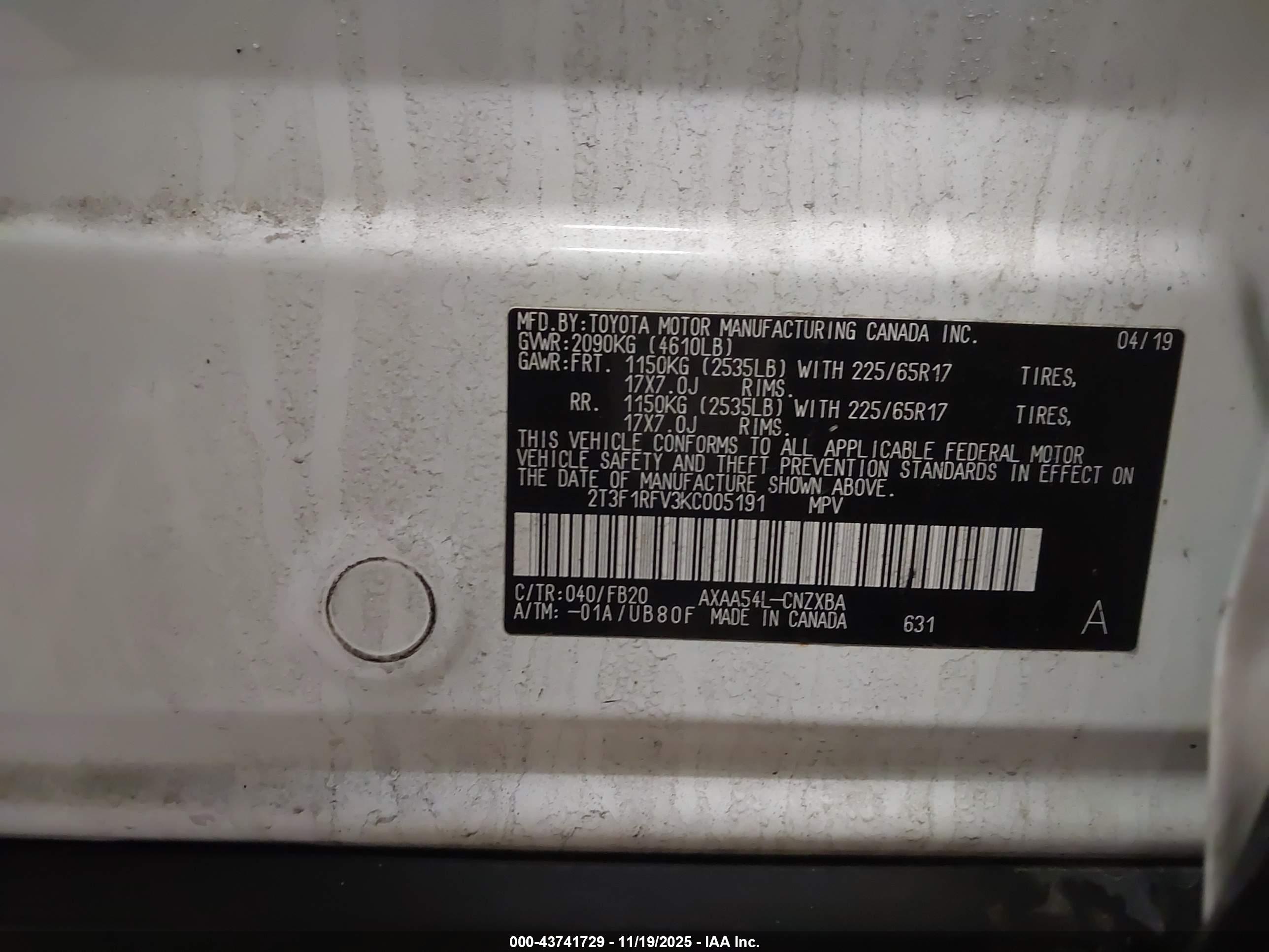 TOYOTA RAV4 image 9